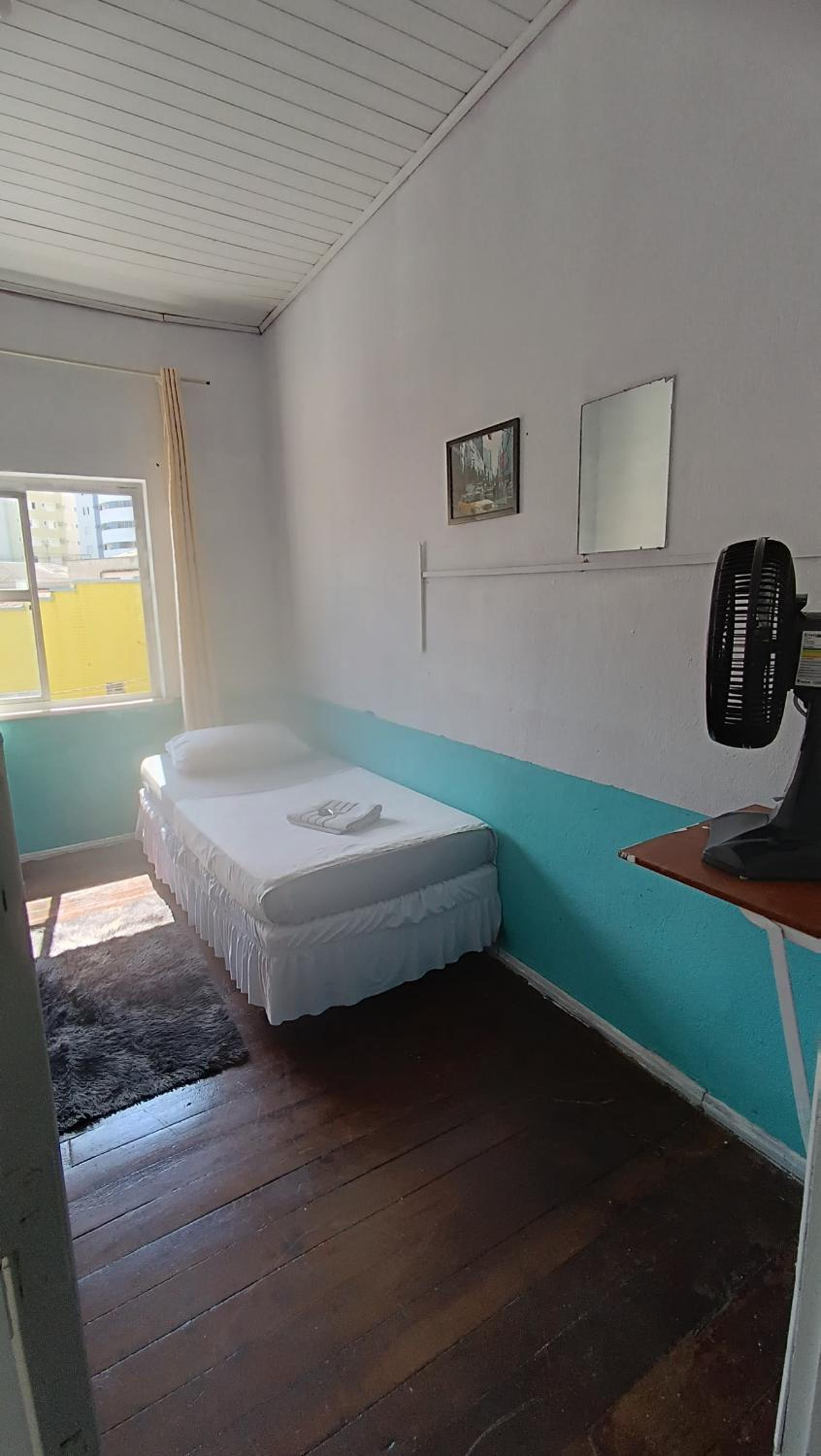 Small Single Room photo 1