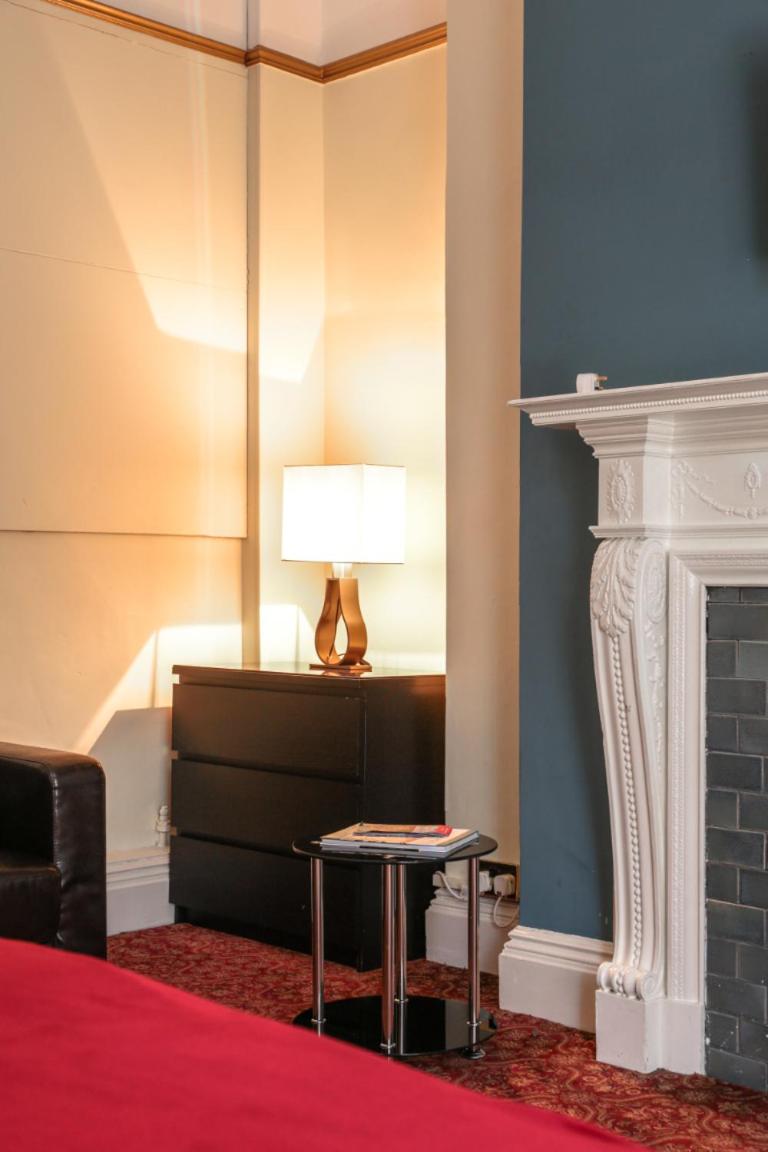 Studio Apartment photo 1