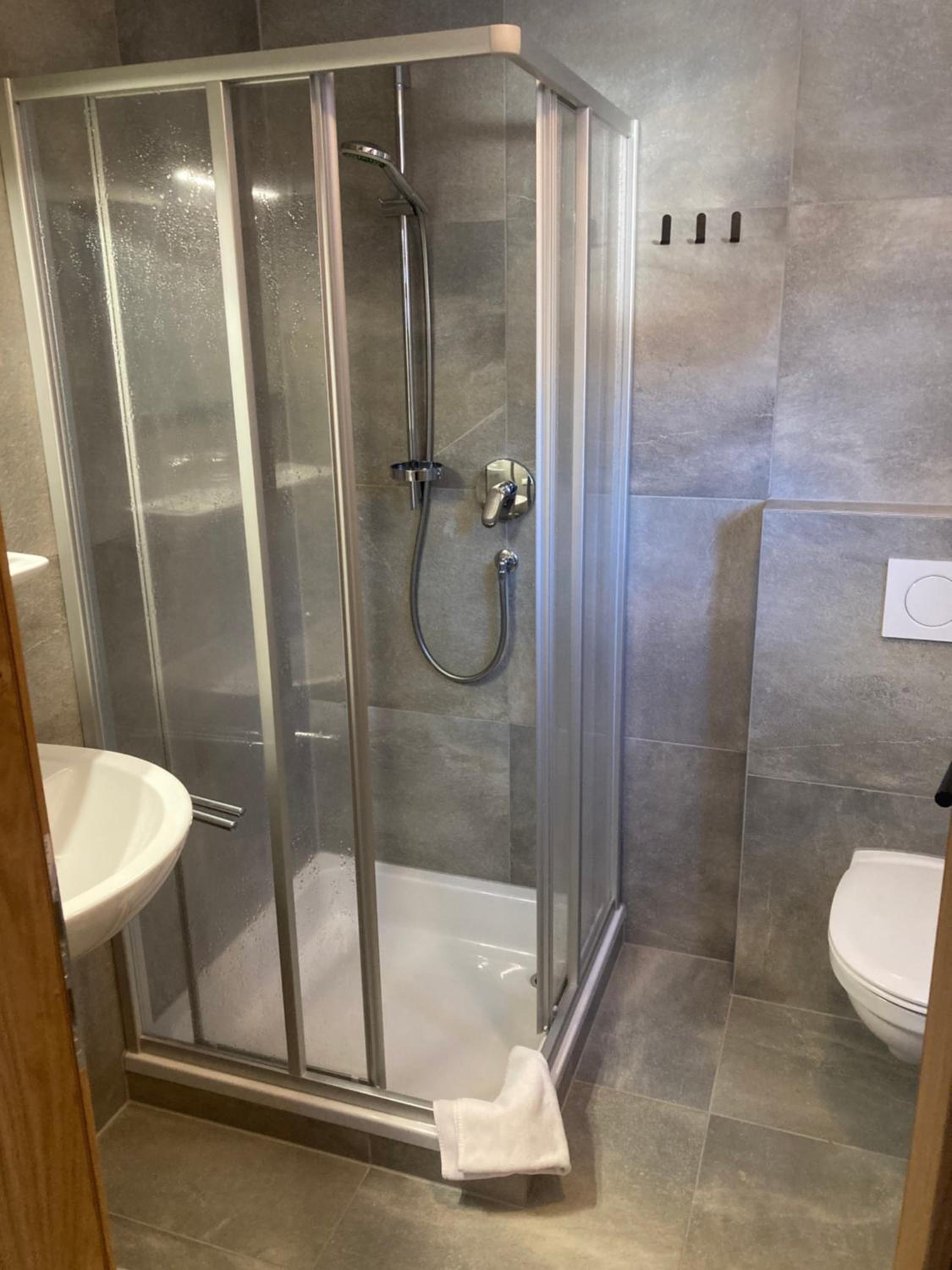 Deluxe Triple Room photo 3