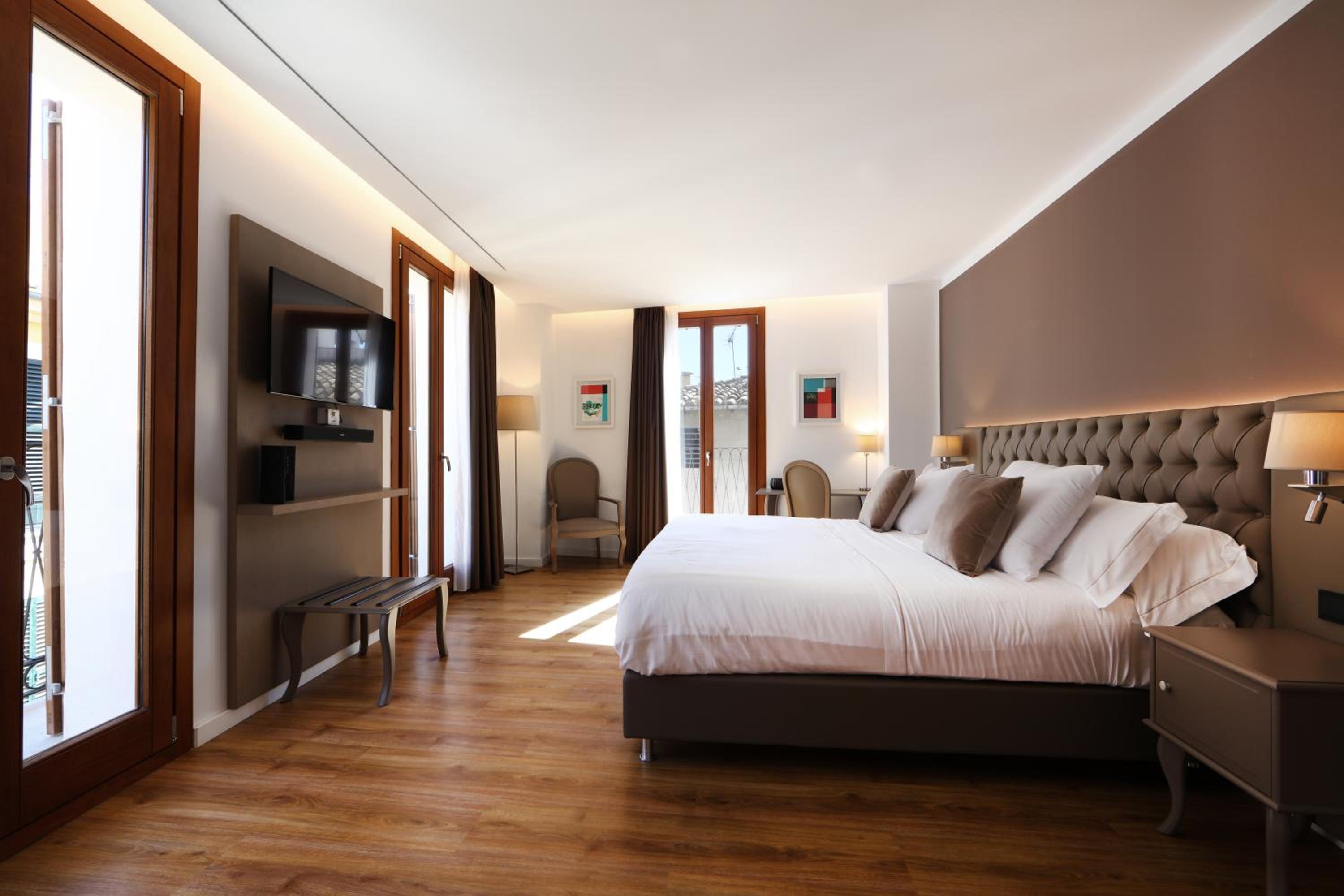 Suite Junior con Balcón