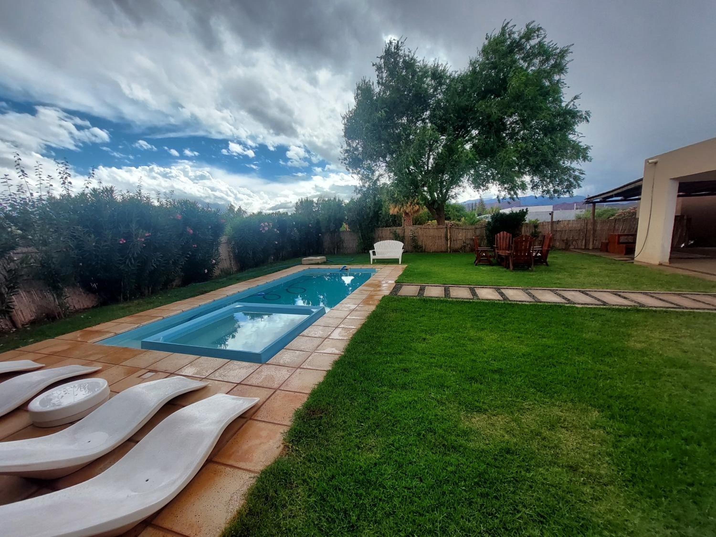 Three-Bedroom Vacation Home  photo 1