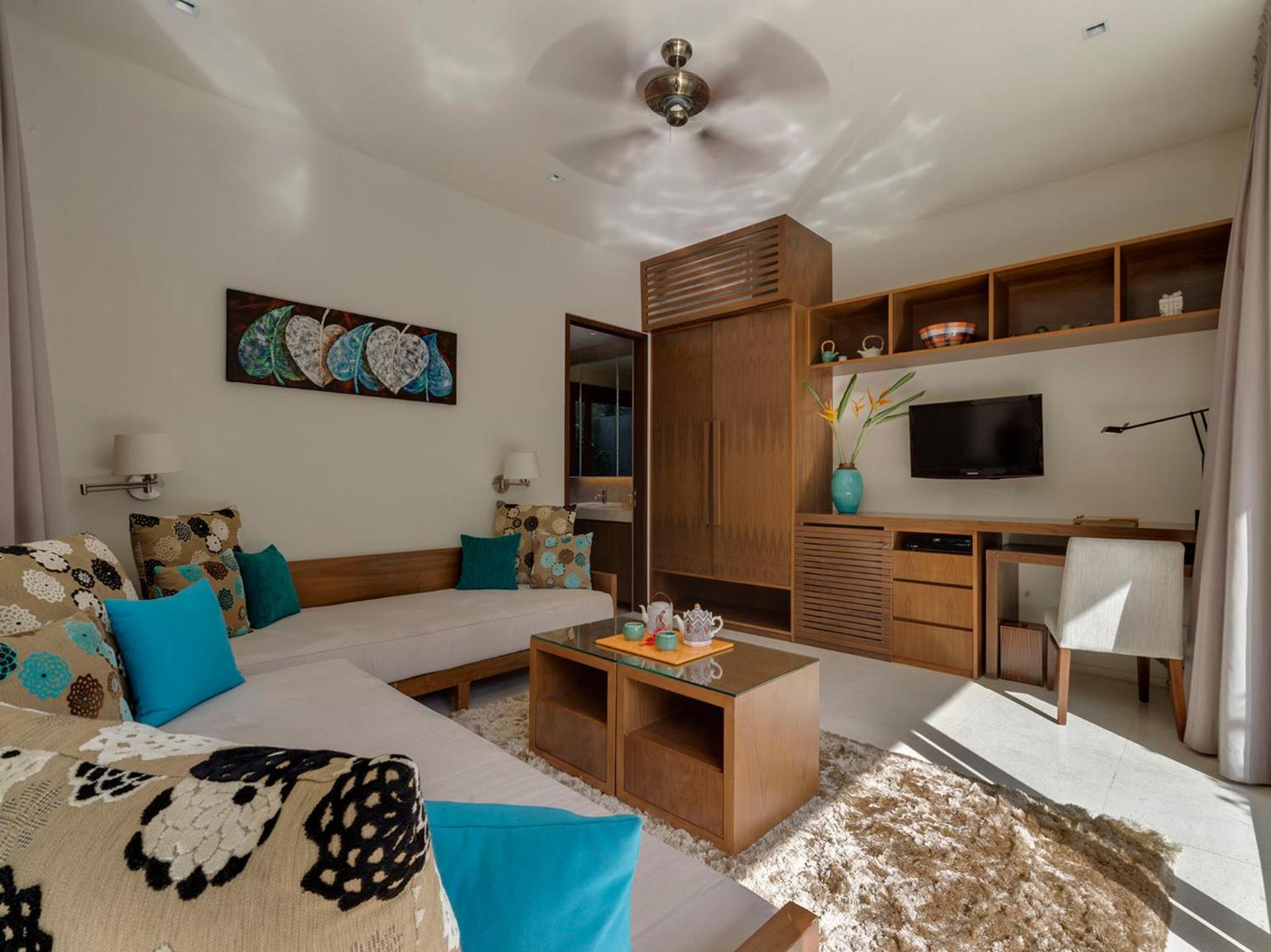 Three-Bedroom Villa with Private Pool and Garden View with Free Benefit - Photo 1