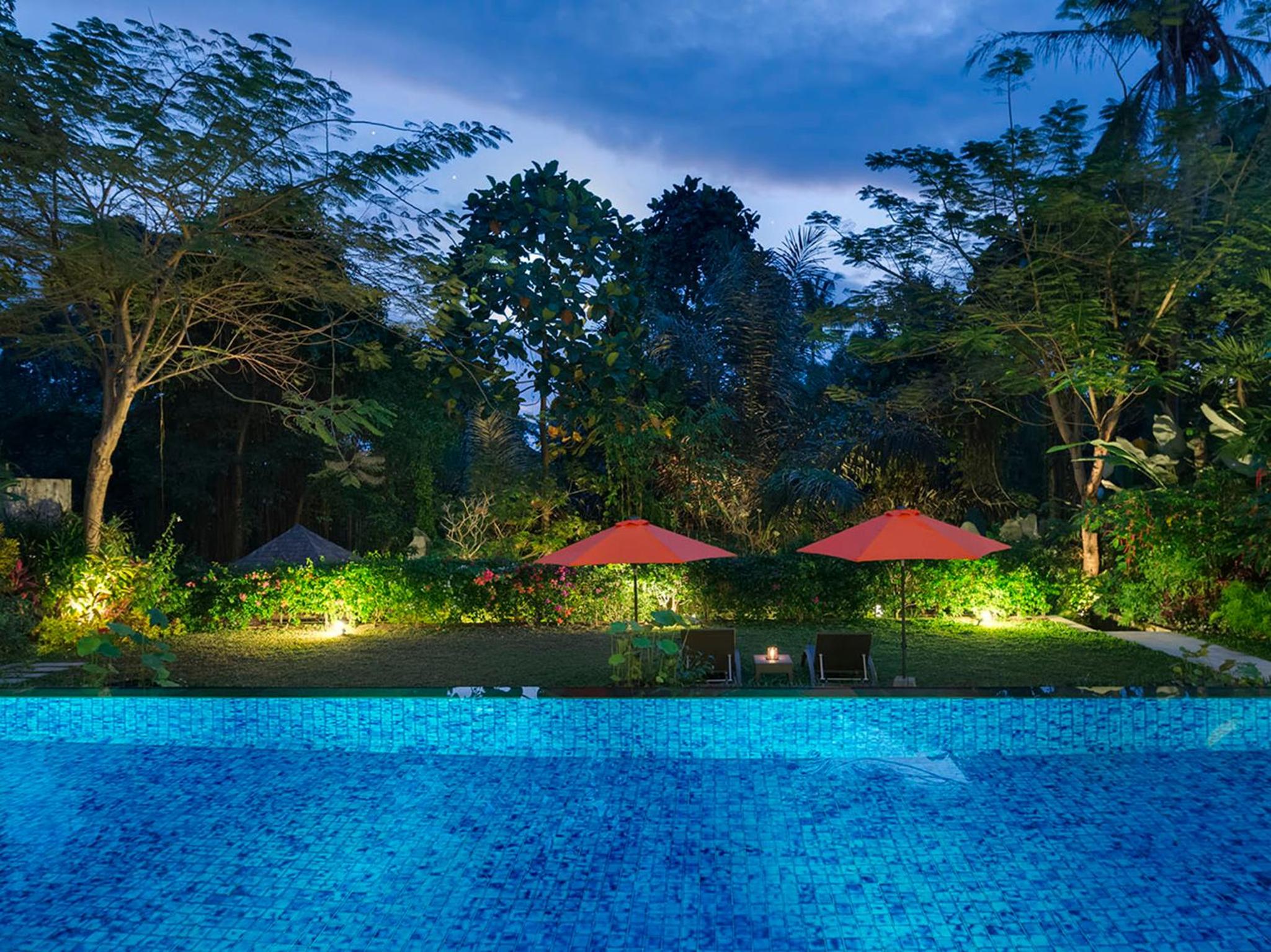 Three-Bedroom Villa with Private Pool and Garden View with Free Benefit - Photo 21