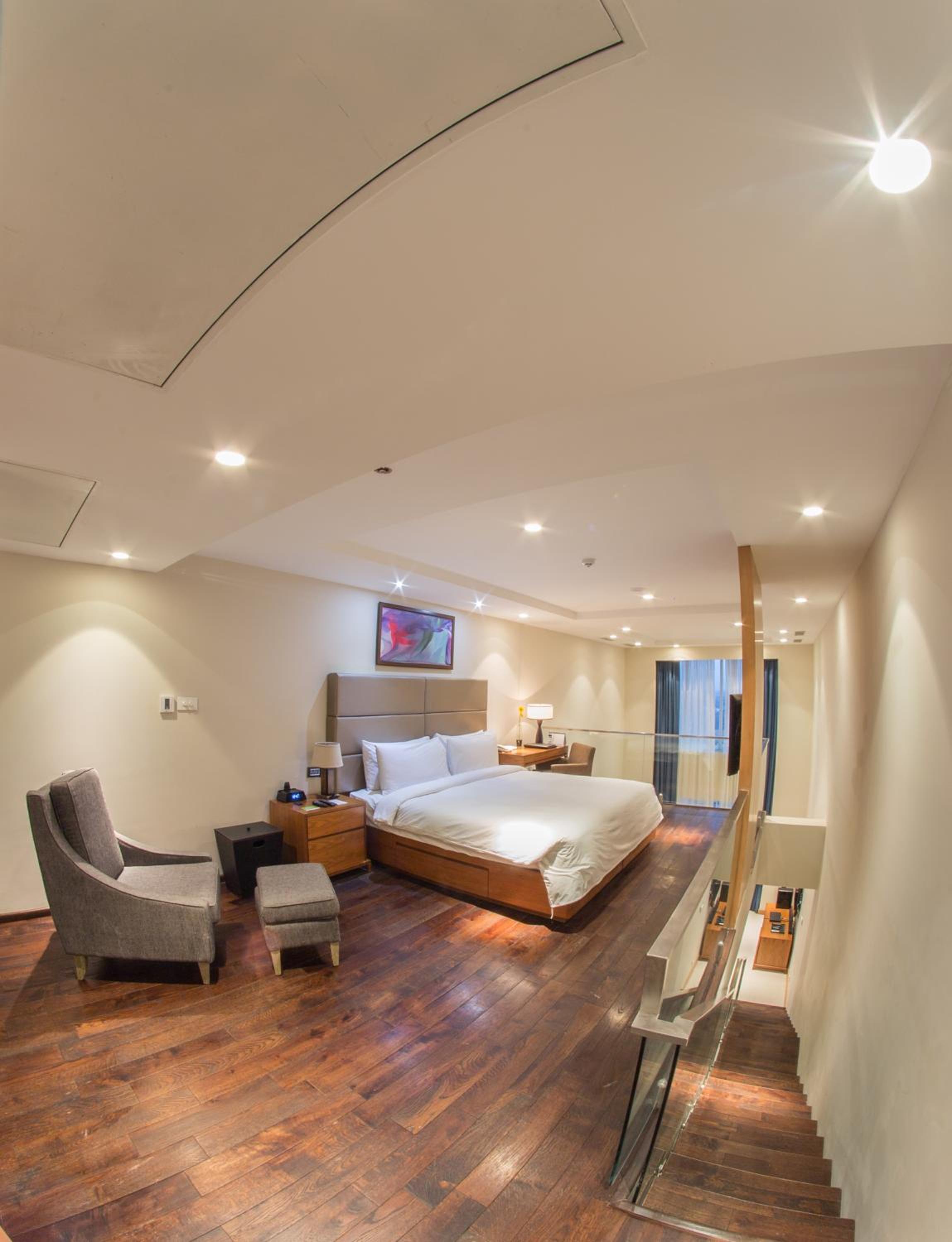 One Bedroom Duplex  photo 2