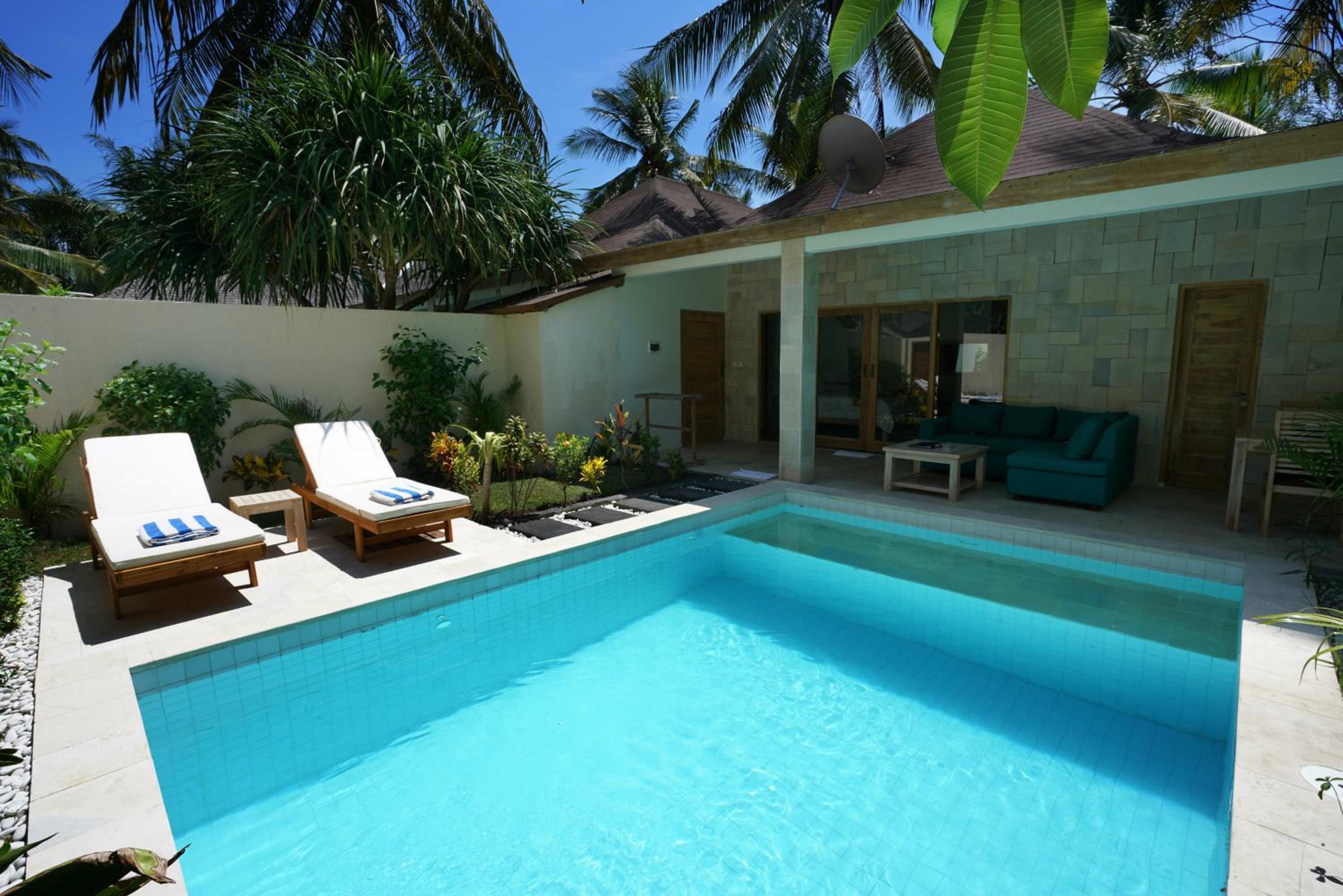 Villa with Private Pool - Photo 7