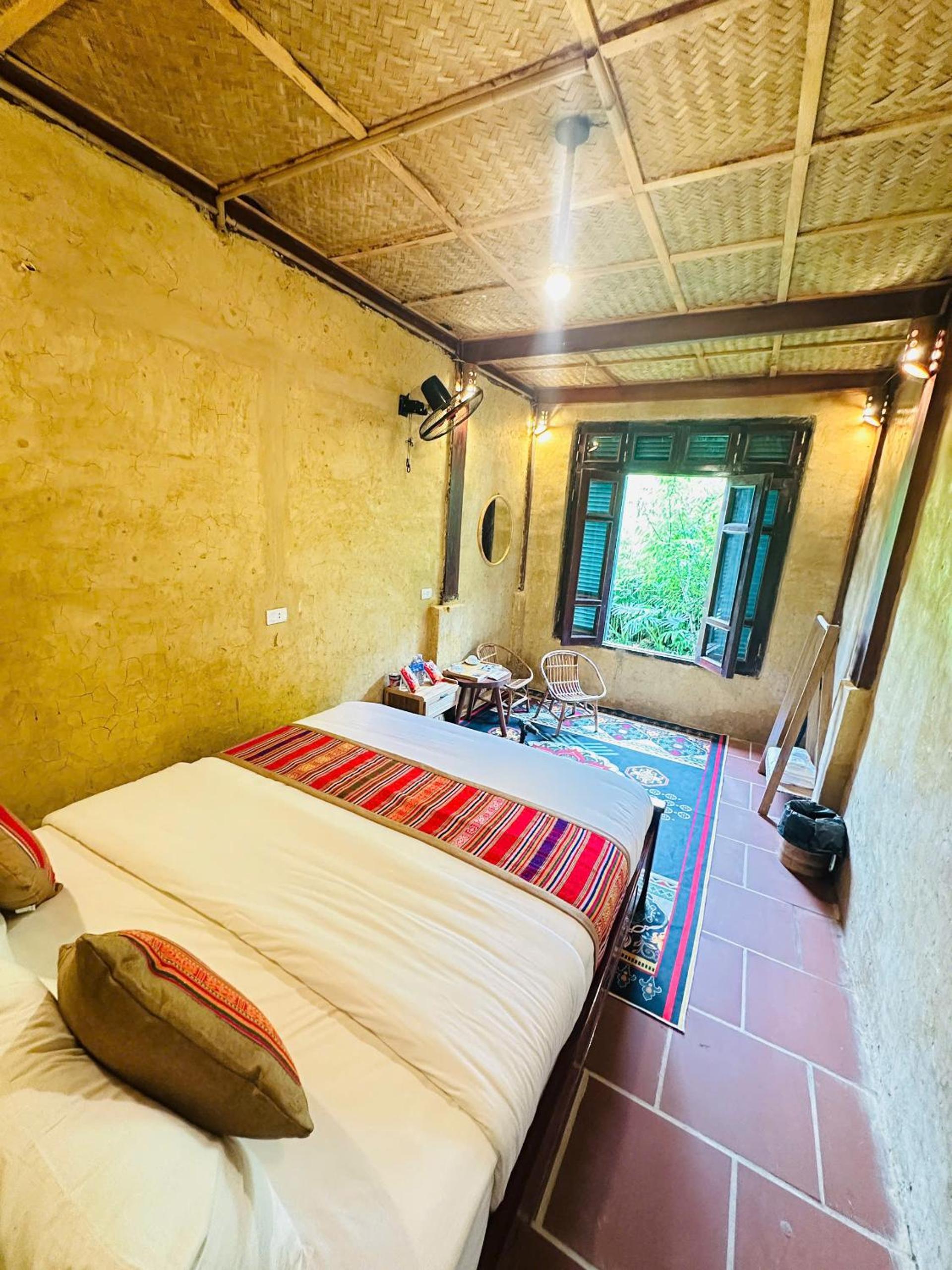 Standard Double Room with Shared Bathroom photo 3