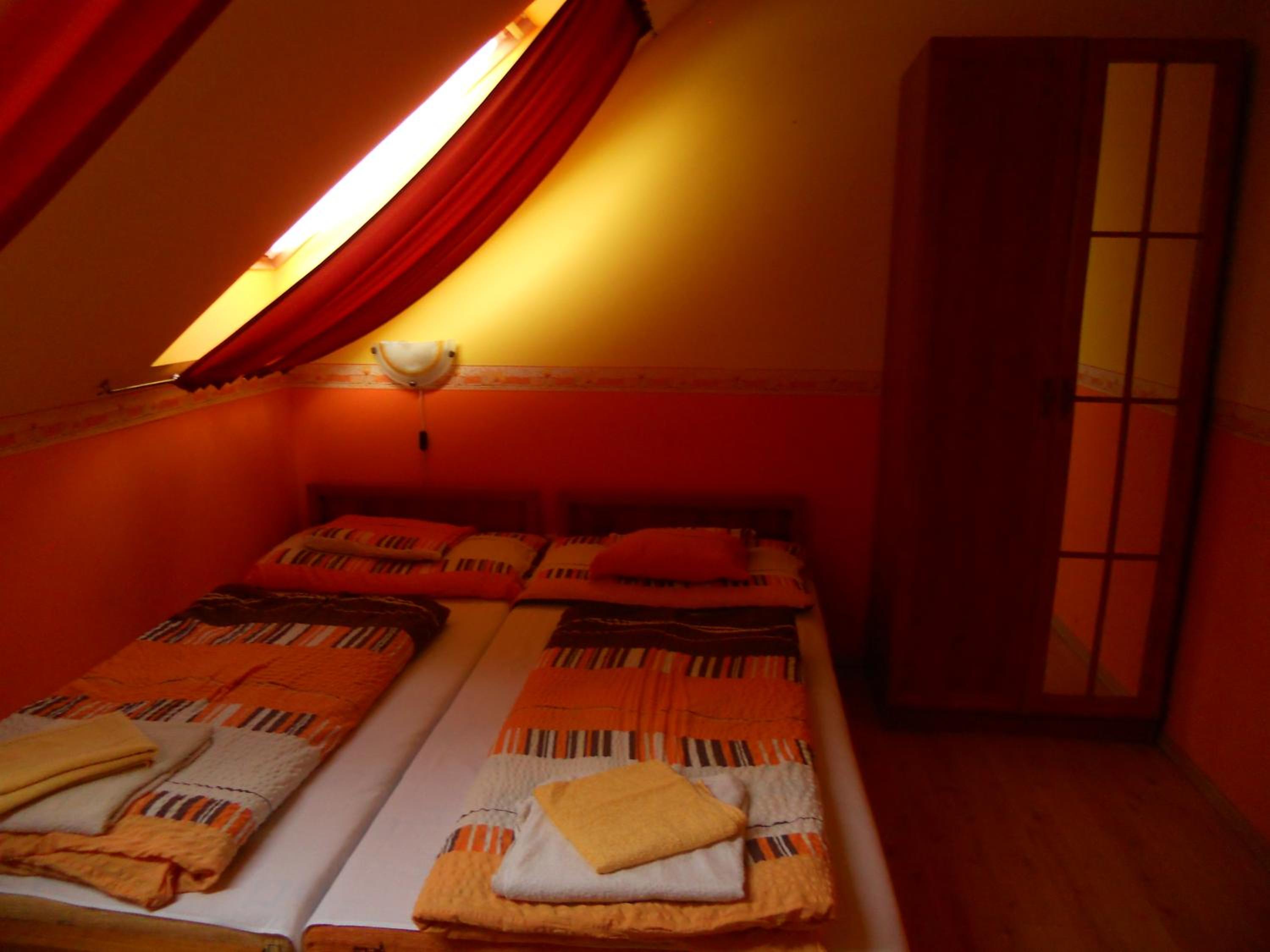 Double Room - Photo 3