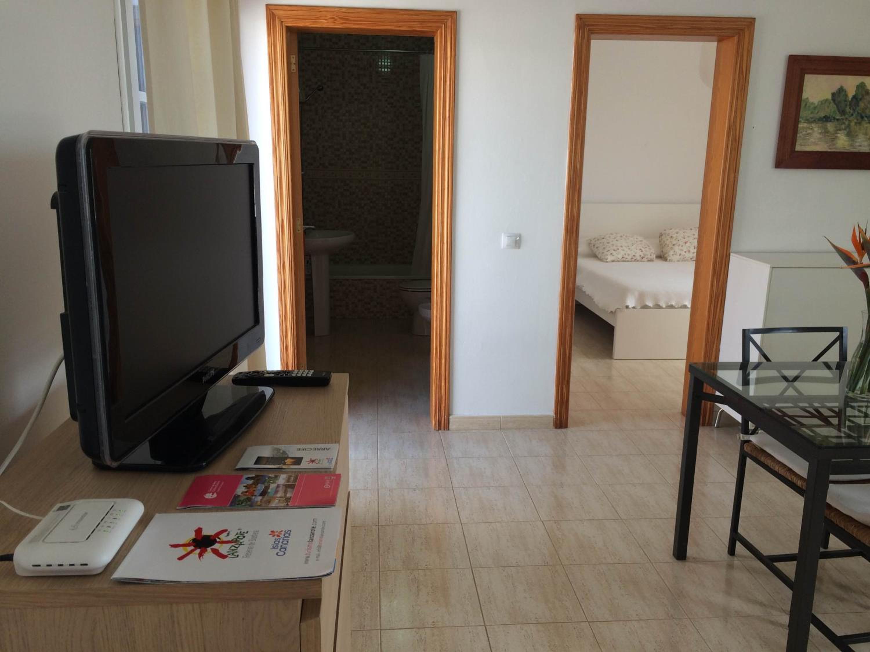 Estudio con vista al mar
