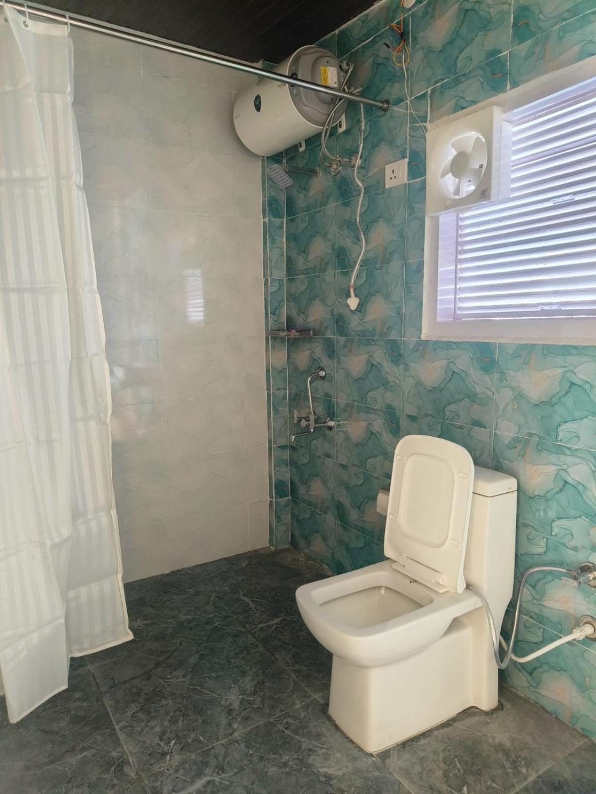 Deluxe Double or Twin Room with Mountain View photo 2