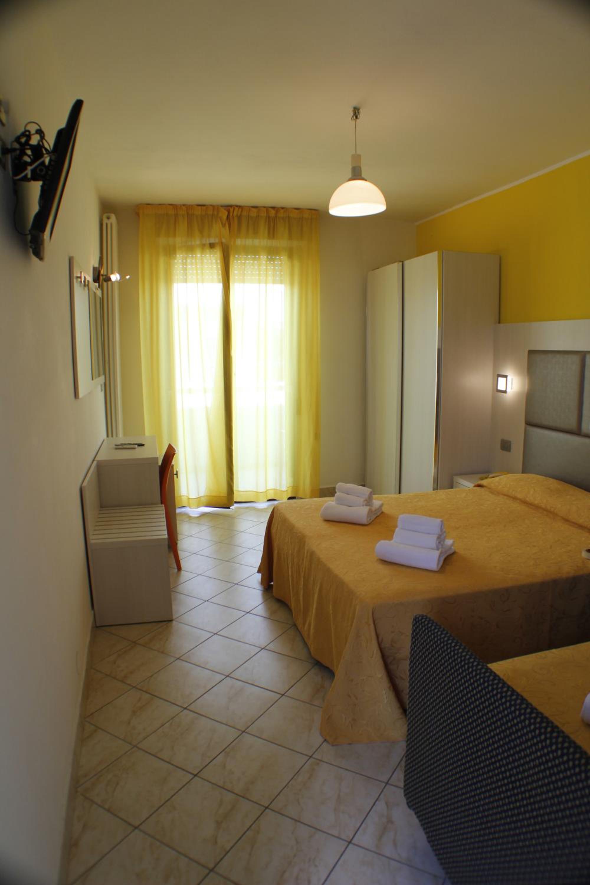 Superior Double or Twin Room with Terrace photo 1