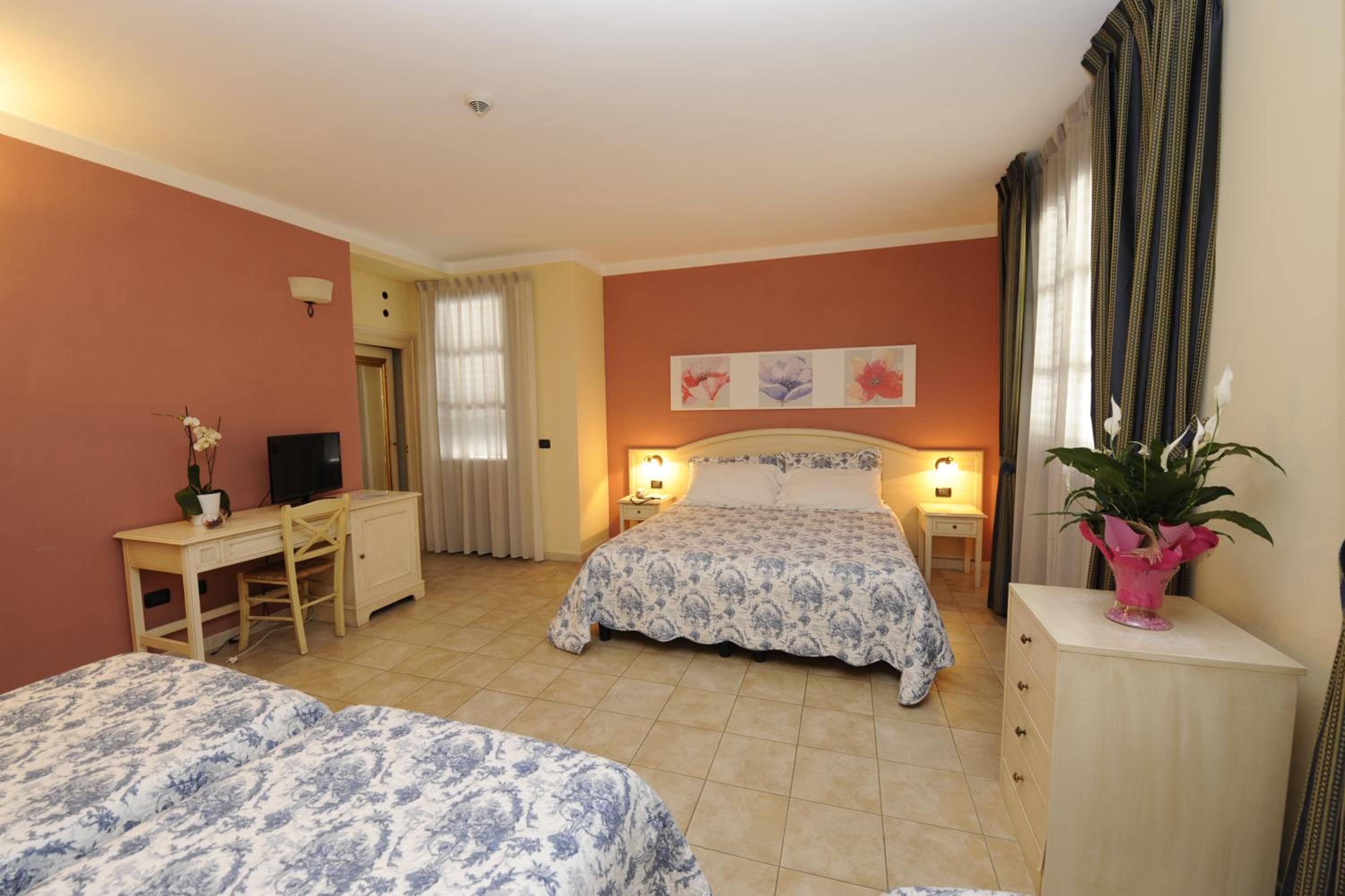Triple Room - Photo 1