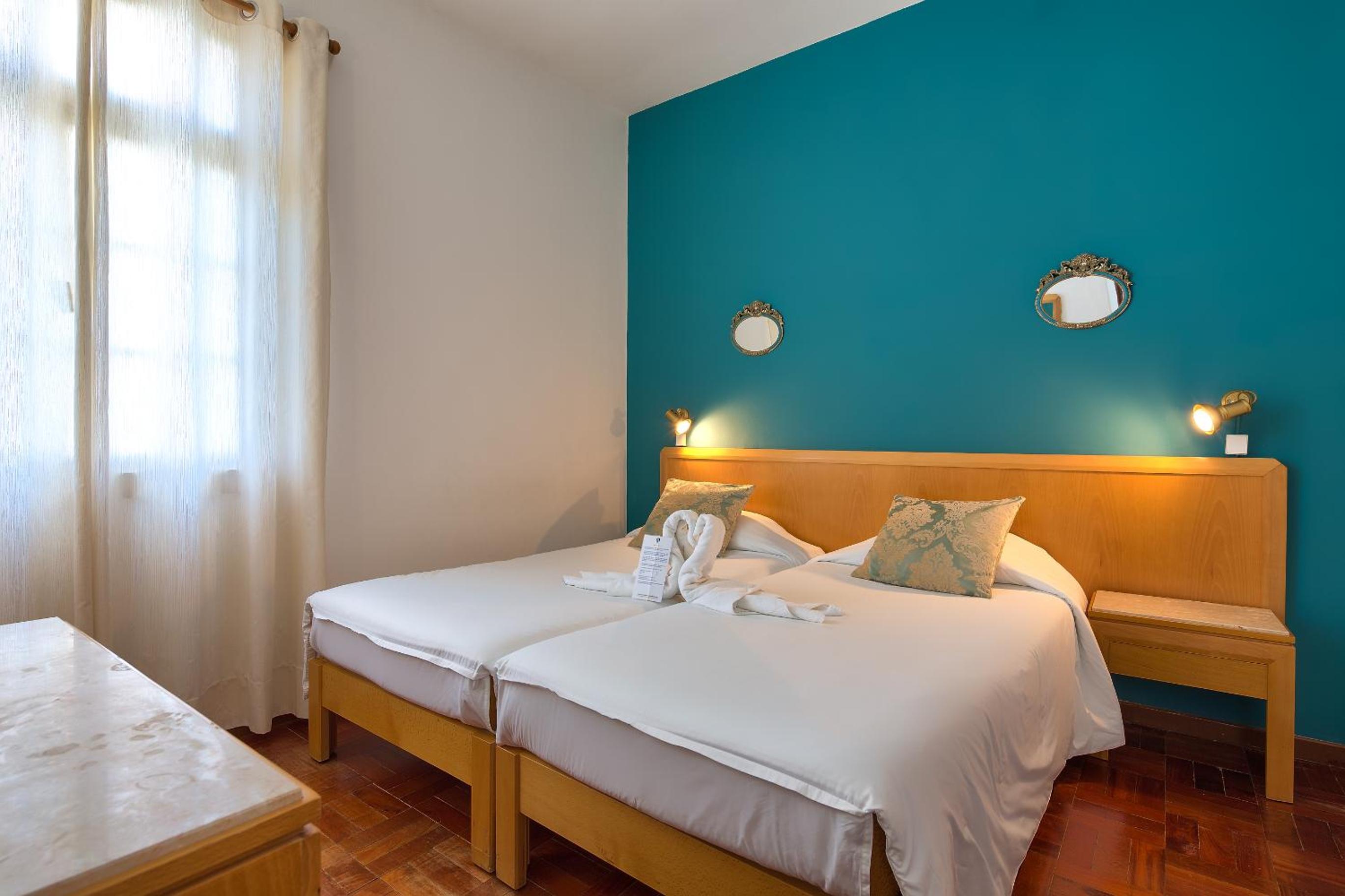Triple Room with Sea View photo 2