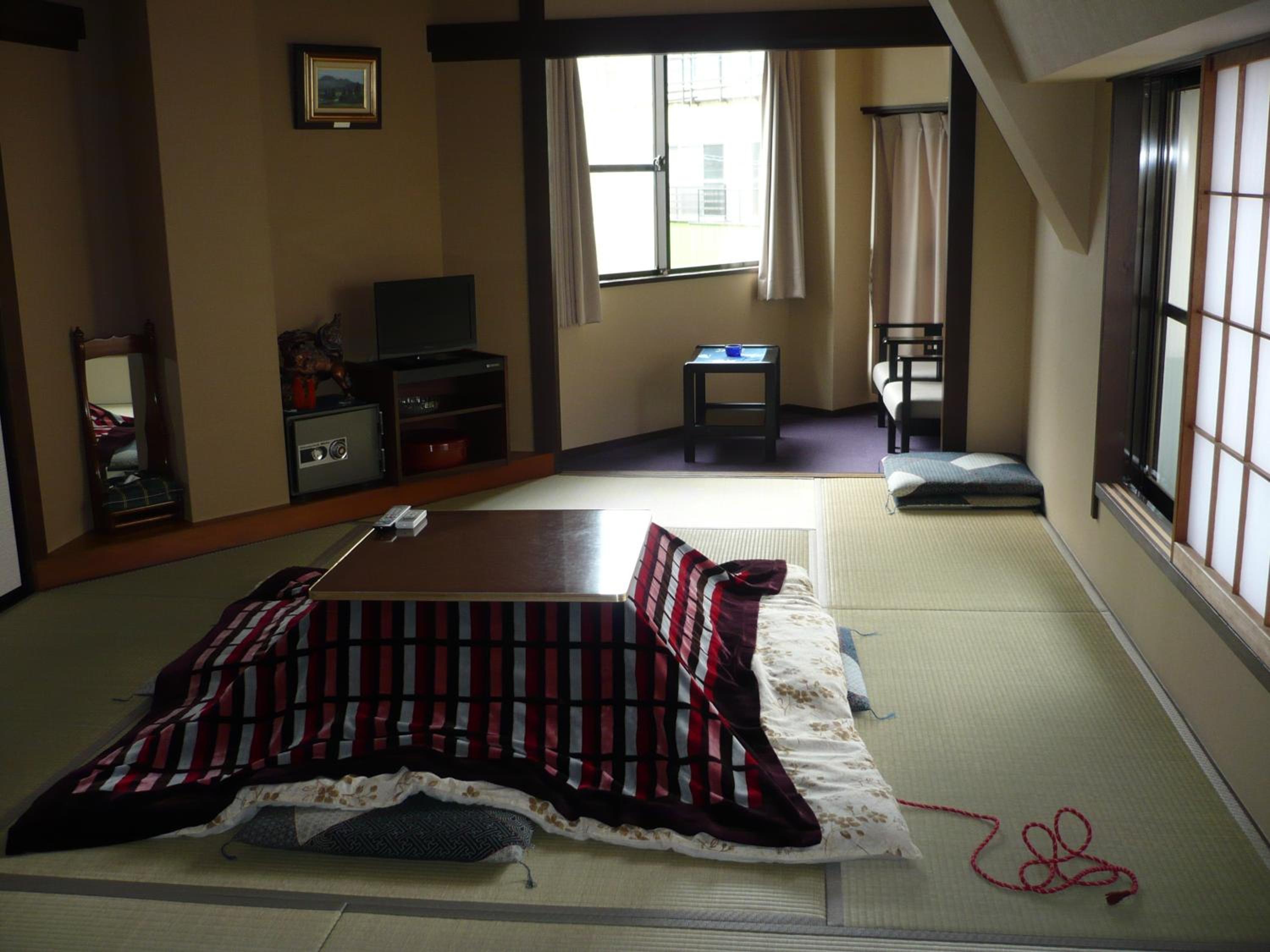 Japanese-Style Quadruple Room - Photo 8