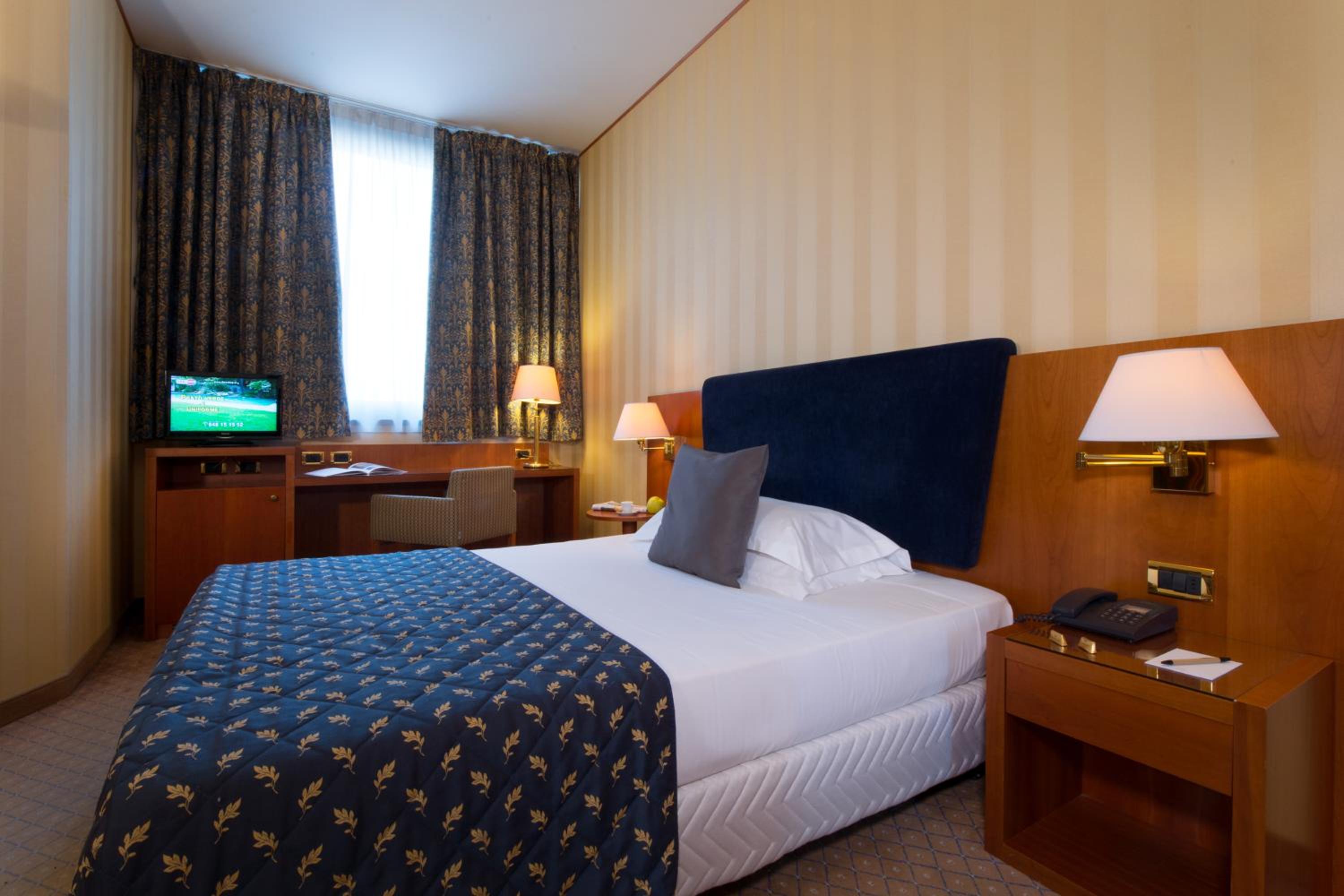 Superior Single Room