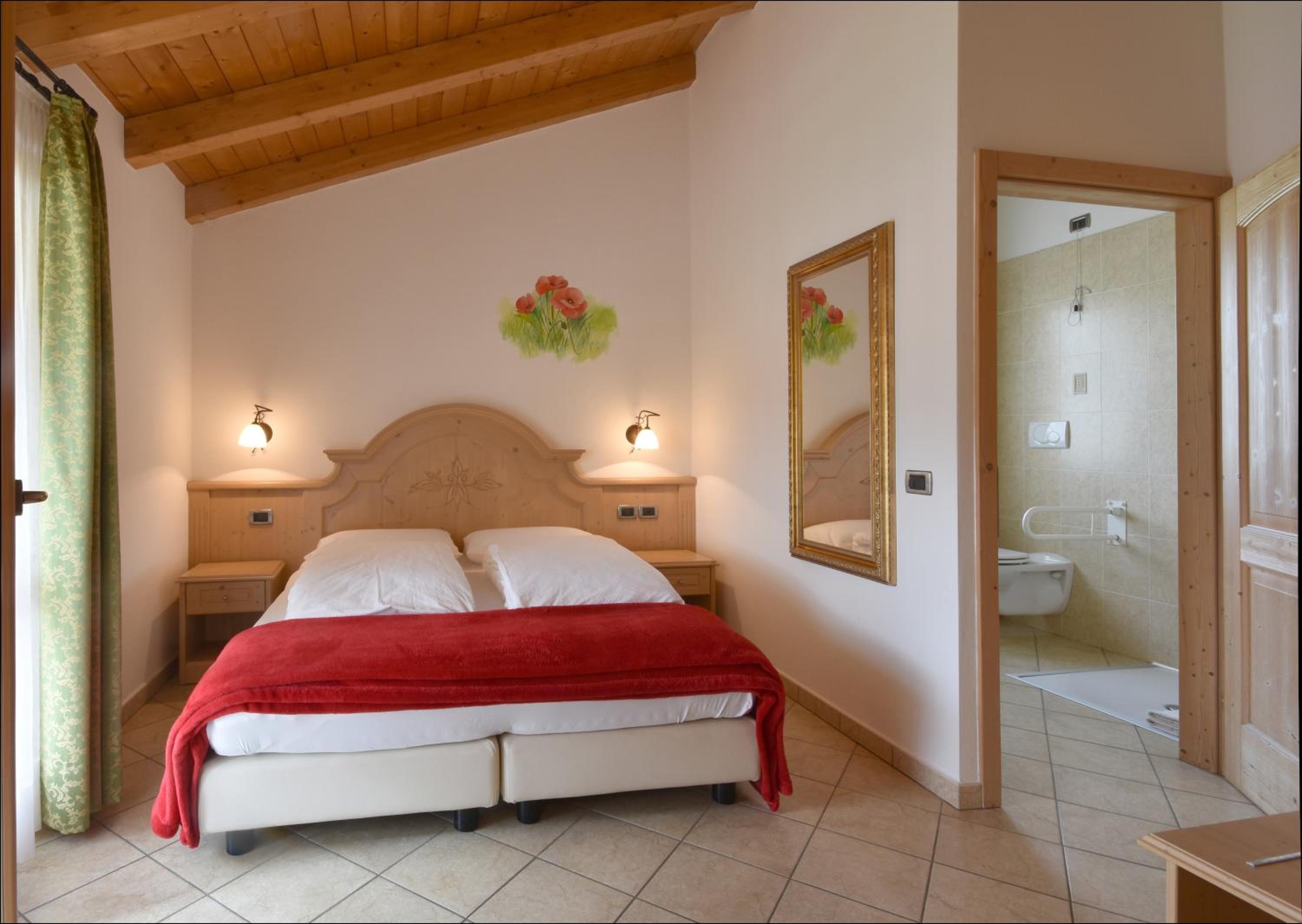 Double Room with Balcony photo 3