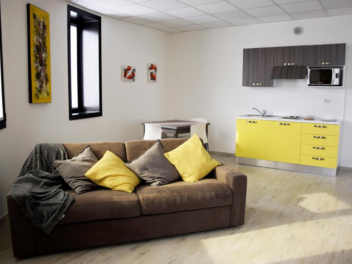 Superior One-Bedroom Apartment photo 2