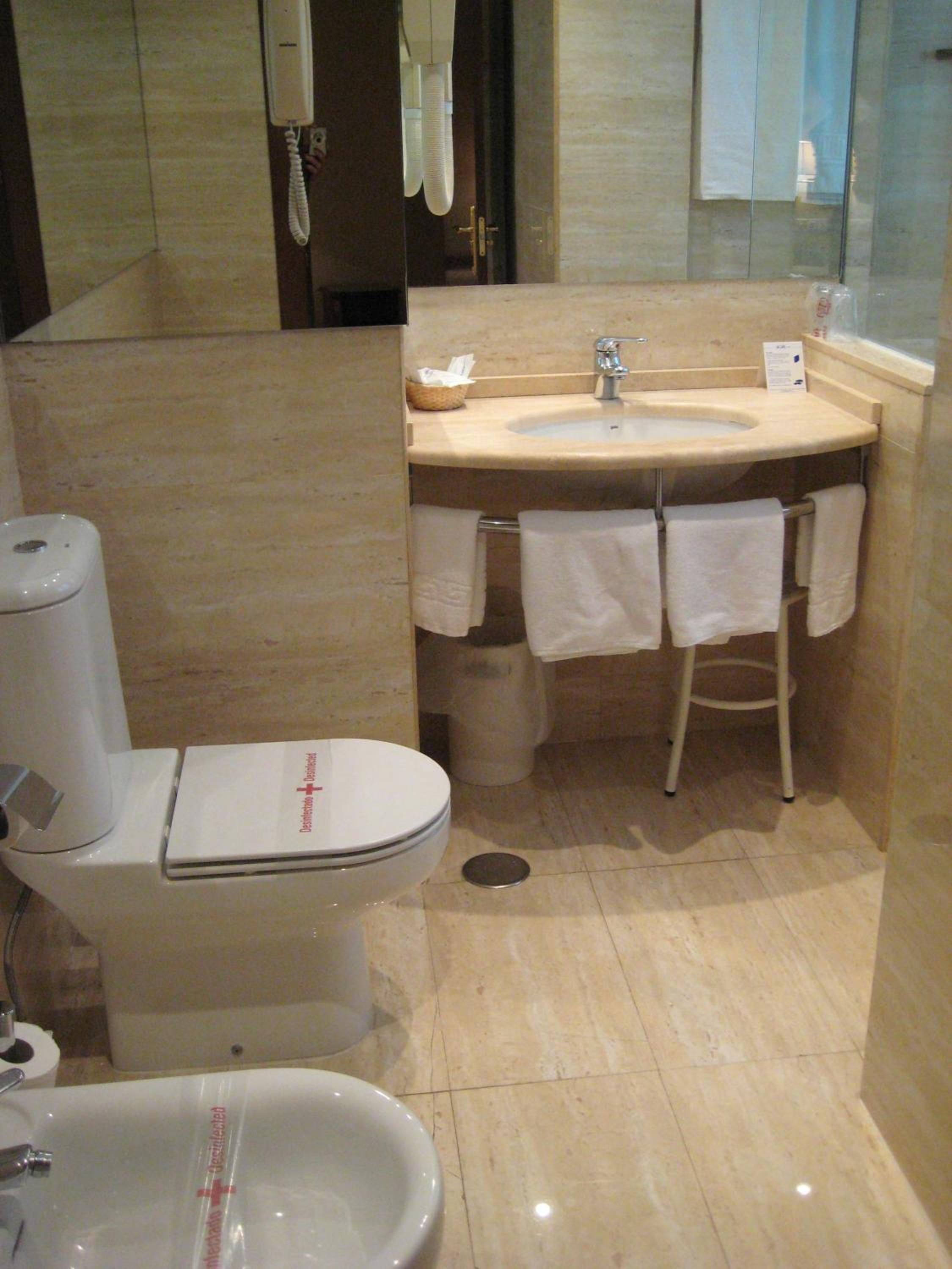 Double / Double Room Single Use photo 2