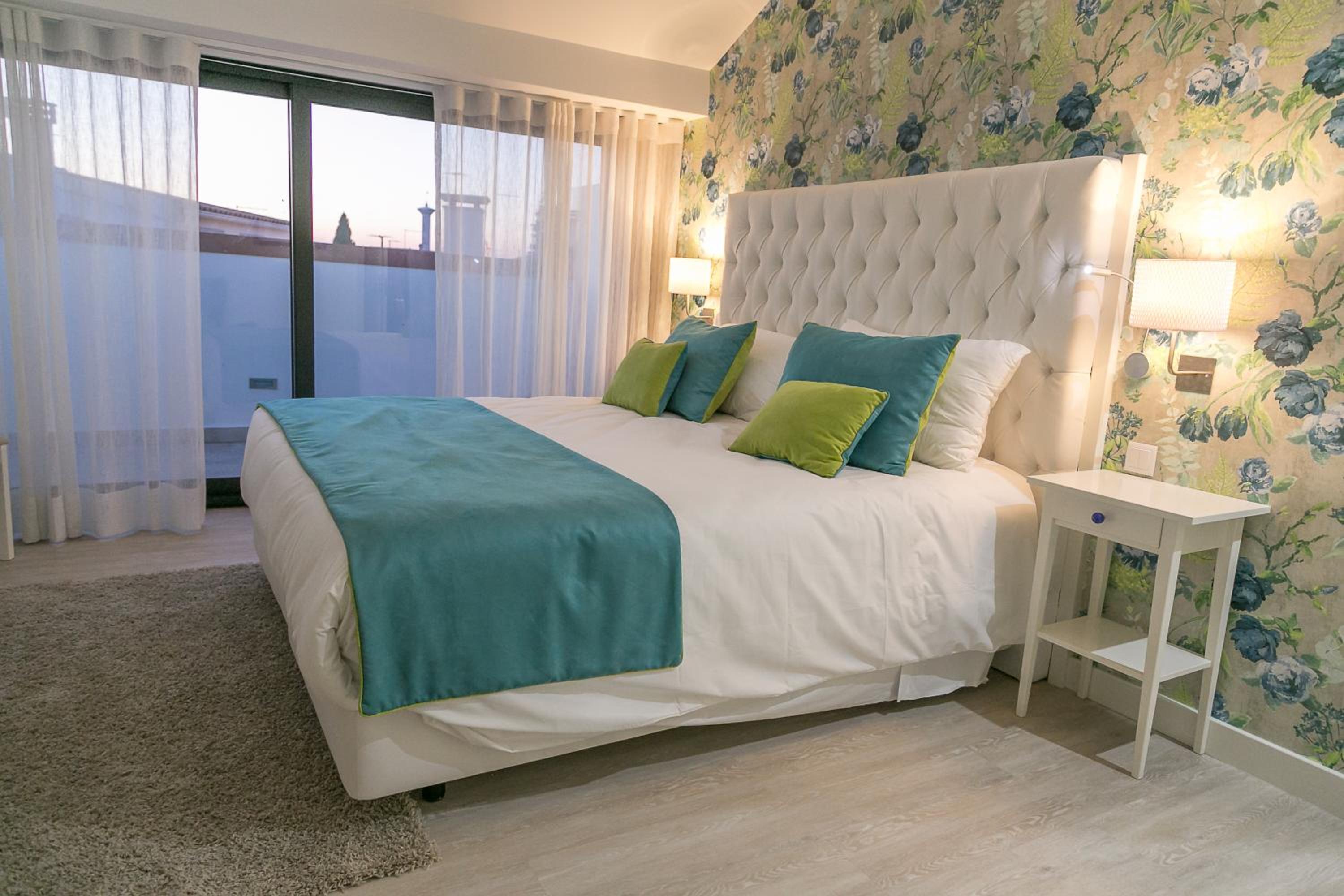 Standard Double or Twin Room - Photo 3