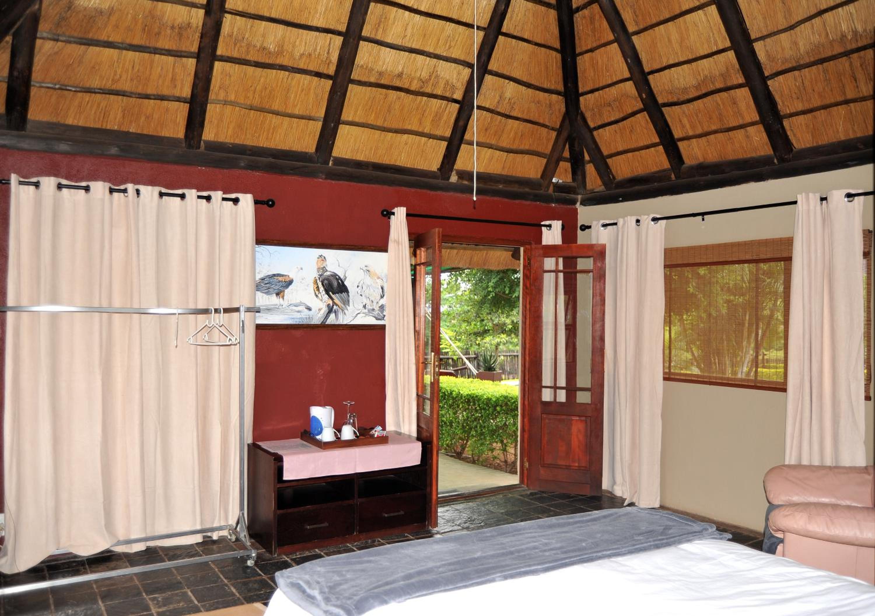 Double Room with Private Bathroom photo 1