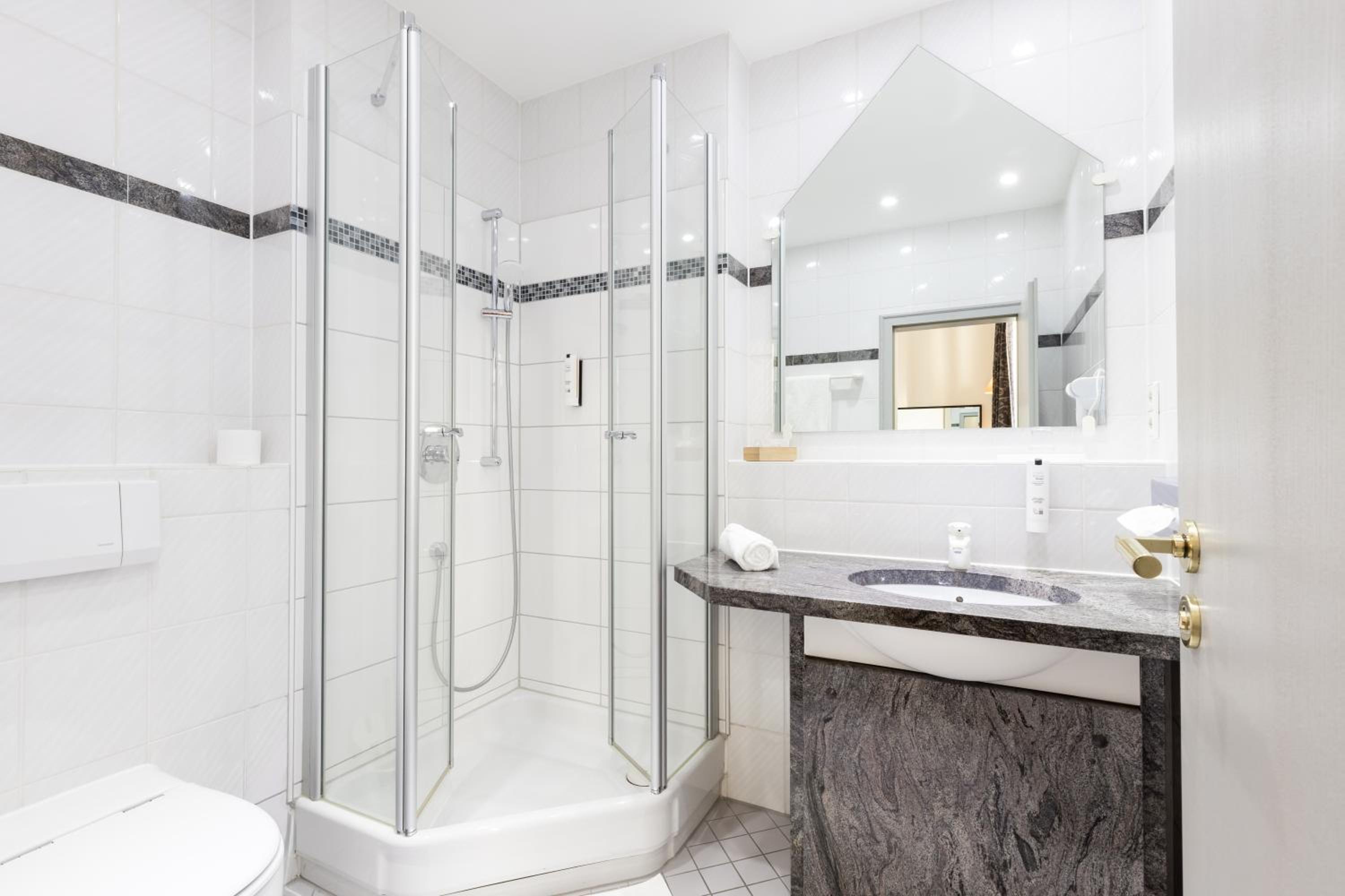 Standard Single Room photo 2