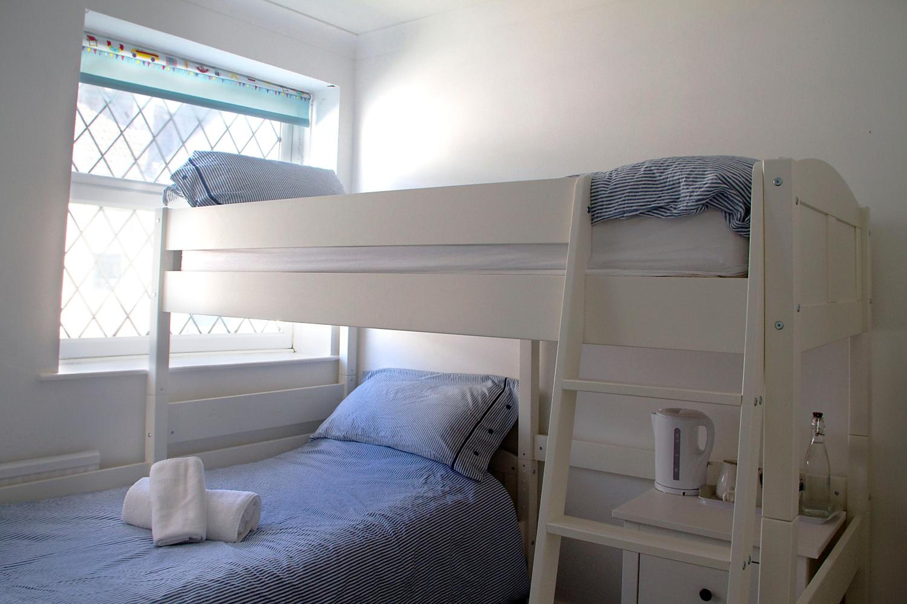 Small Double Room - Photo 1