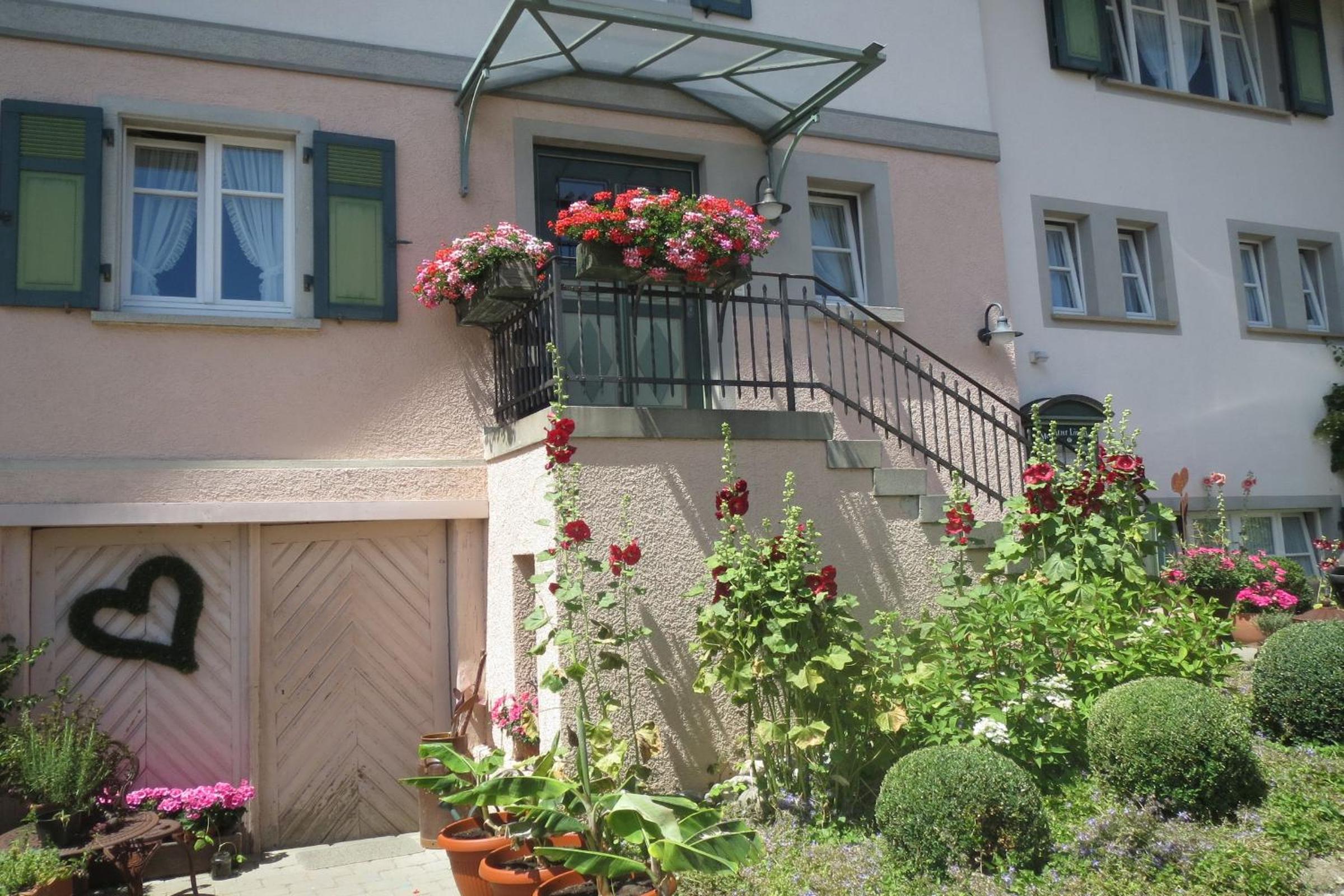 Two-Bedroom Apartment with Lake View