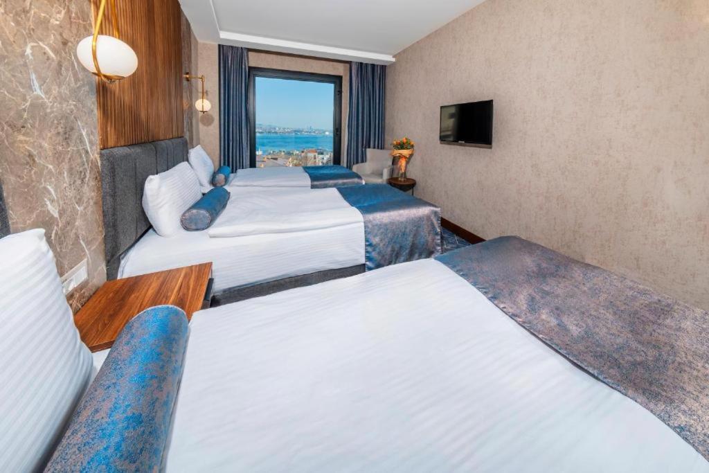 Triple Room with Sea View photo 2