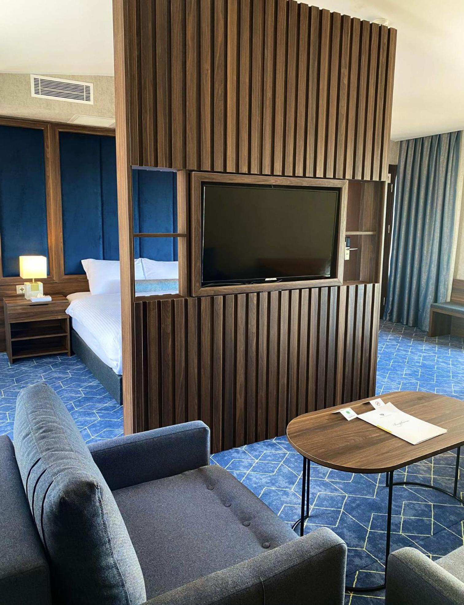 Superior Suite photo 2