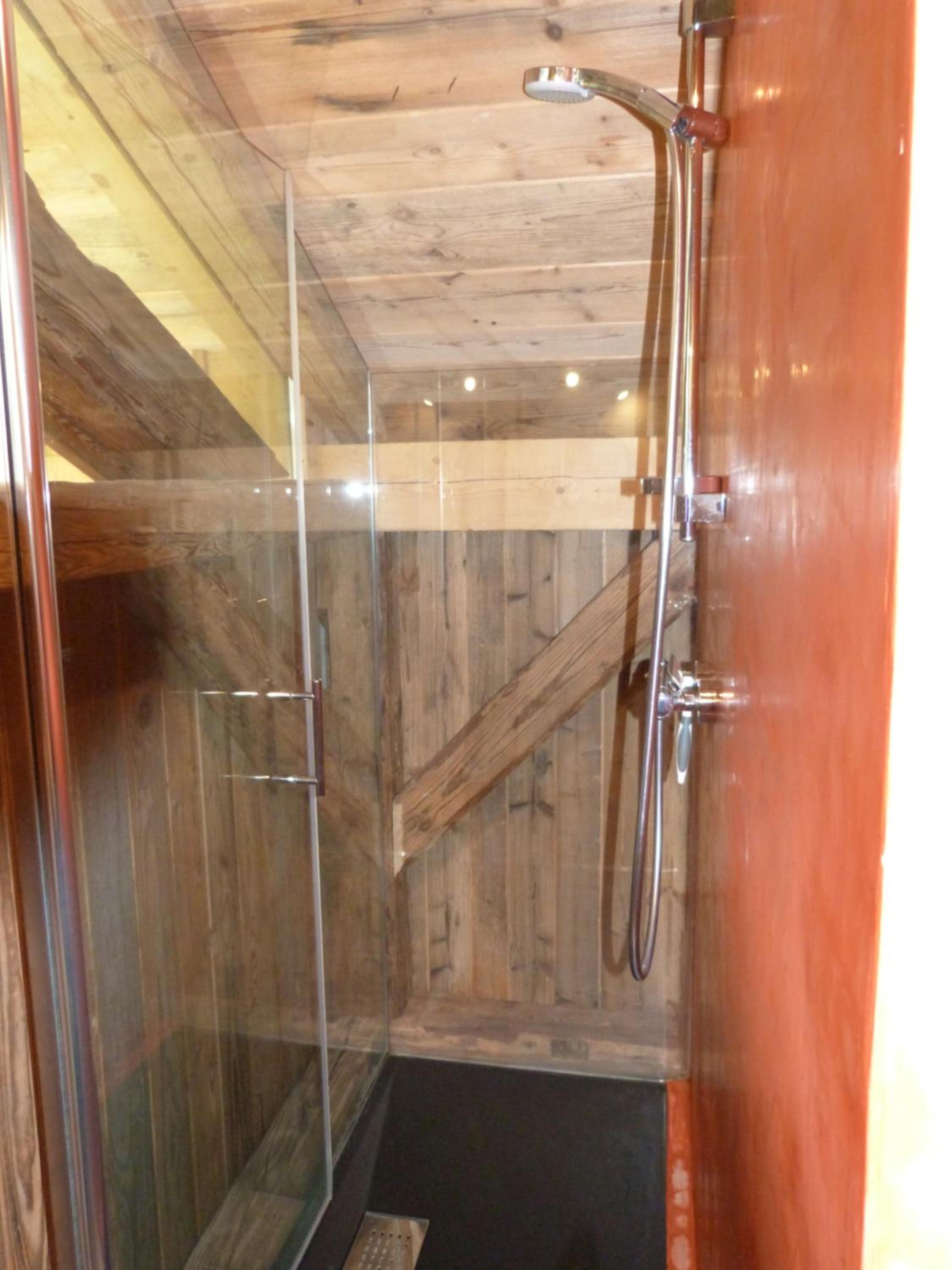 One-Bedroom Chalet - Photo 5