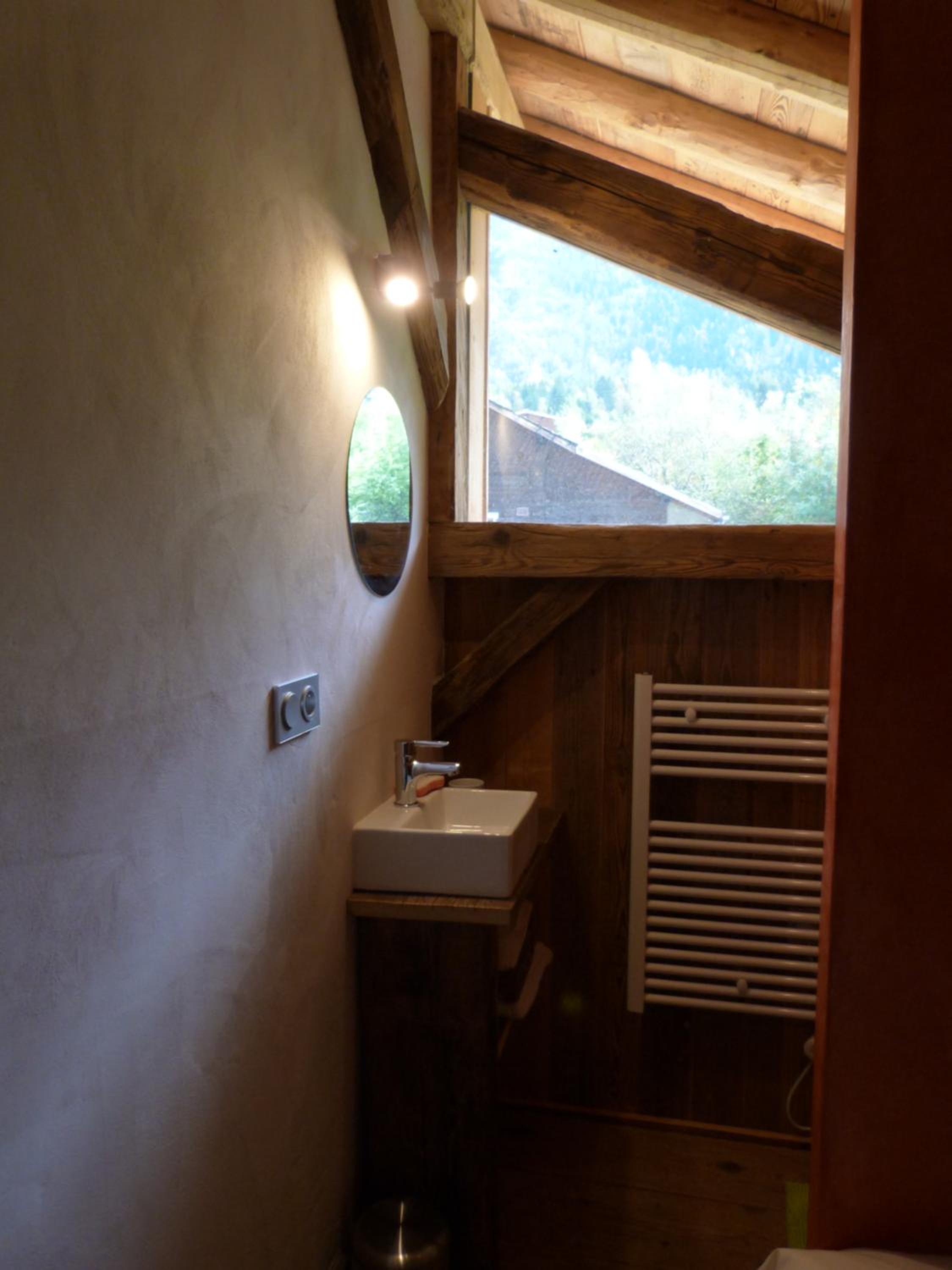 One-Bedroom Chalet - Photo 6