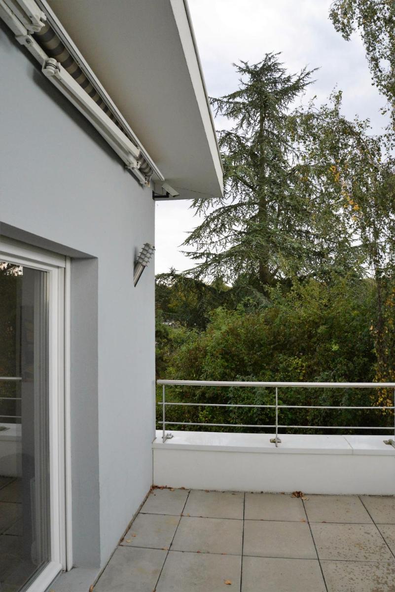Apartment with Terrace photo 1