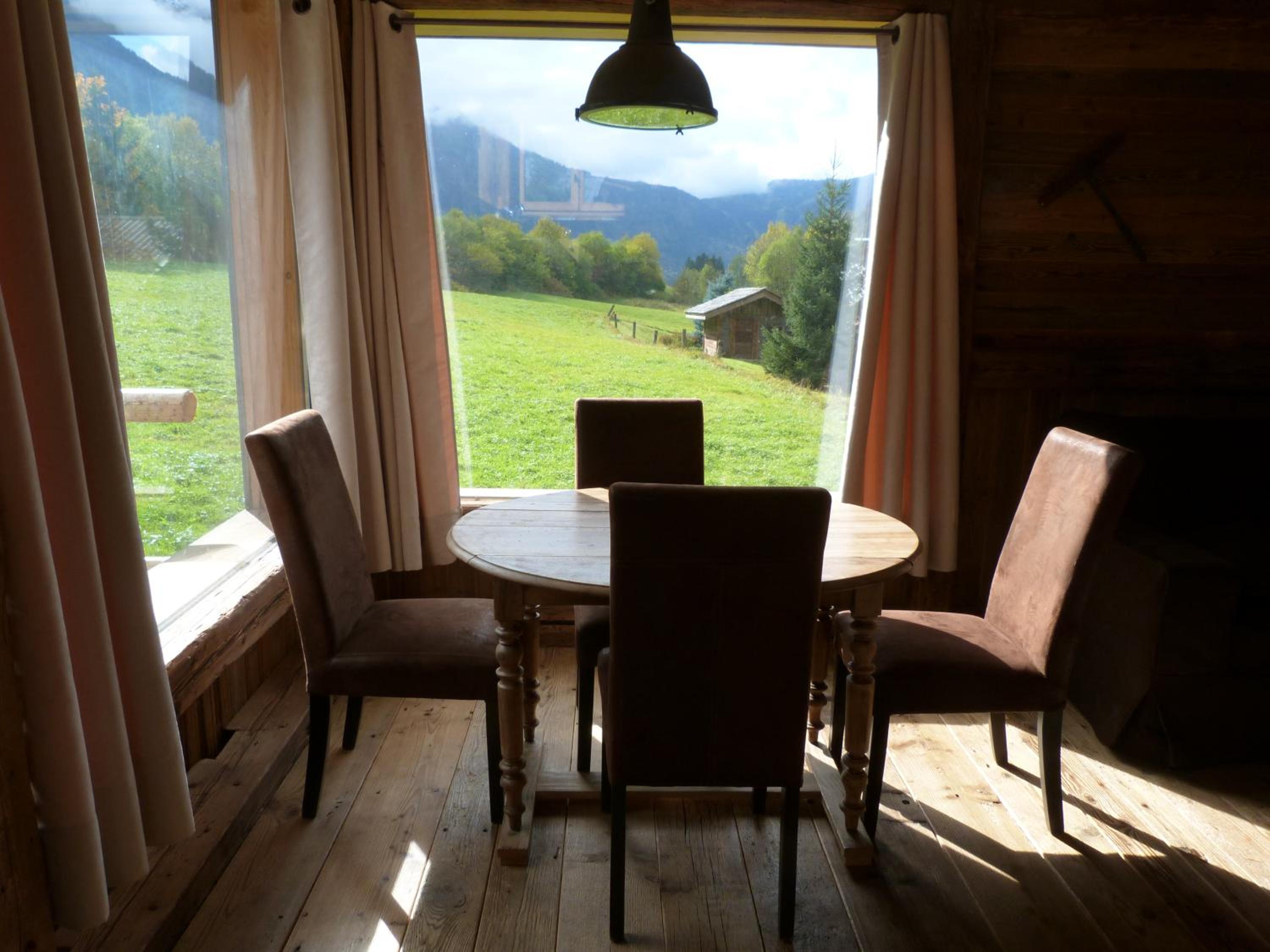 One-Bedroom Chalet - Photo 8