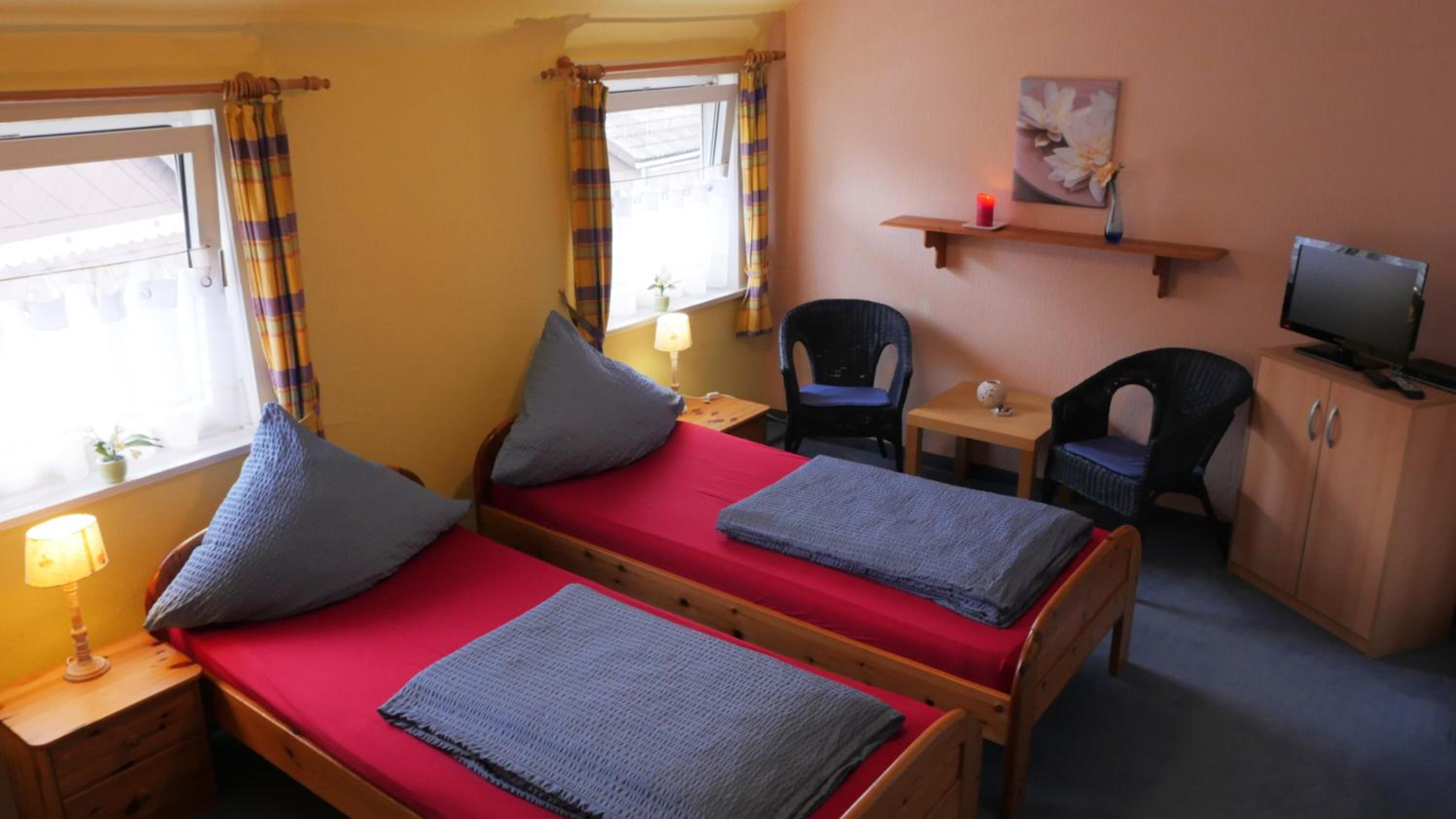 Double Room - Photo 6