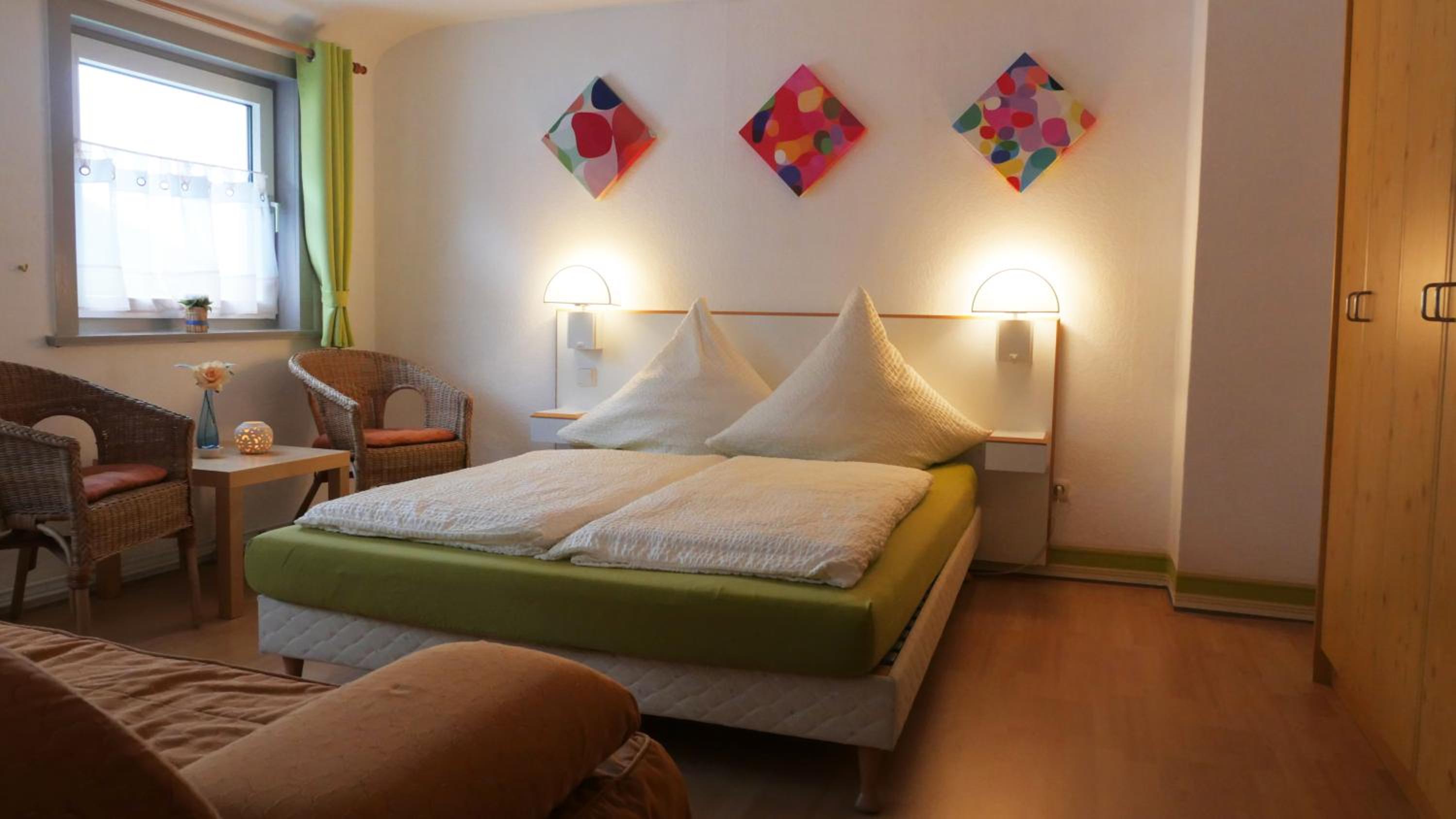 Double Room - Photo 5
