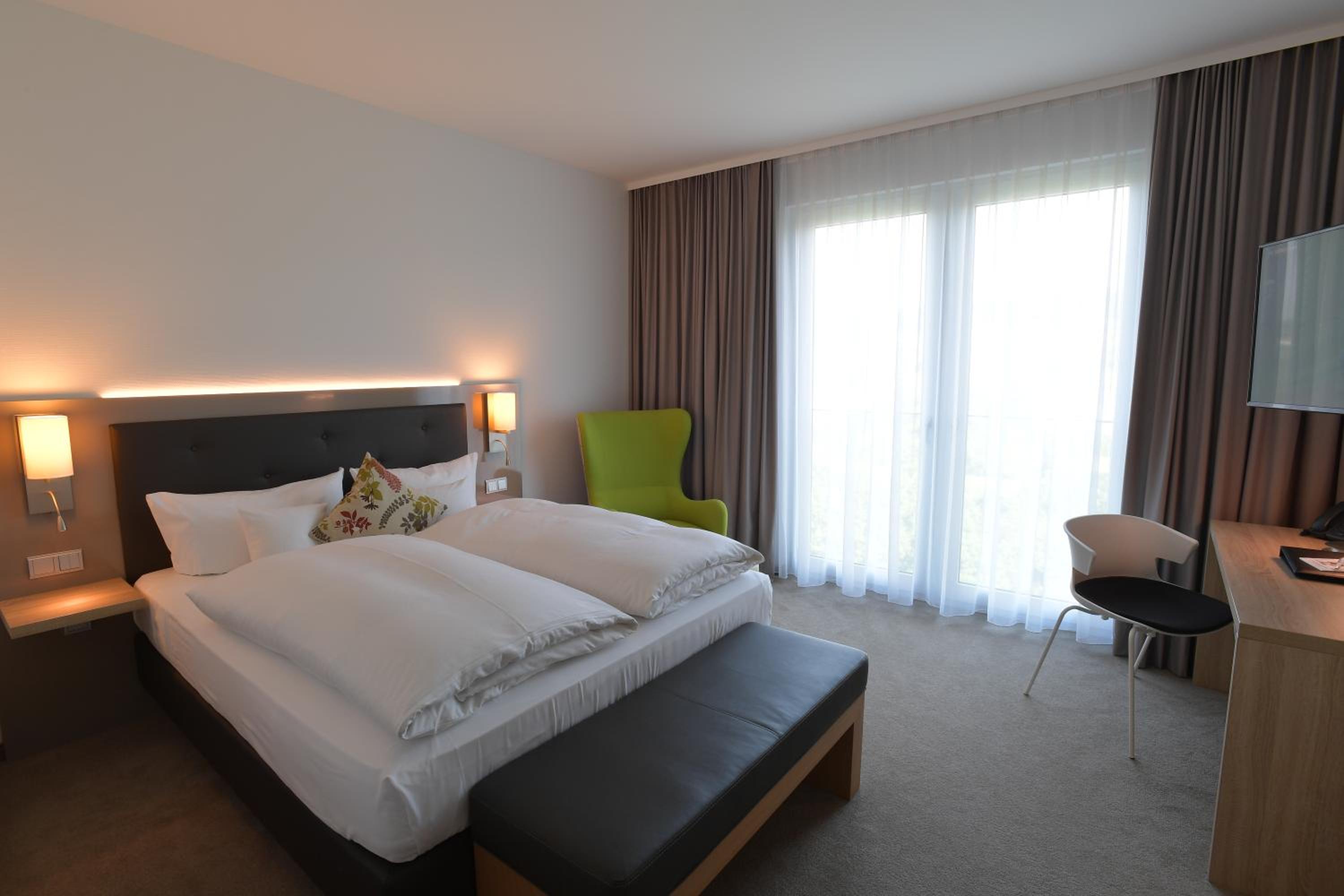 Superior Twin Room - Photo 1