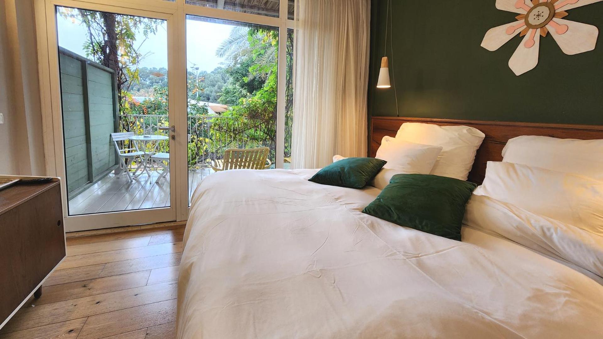 Executive Room with Jacuzzi – Includes access to the spa facilities photo 3