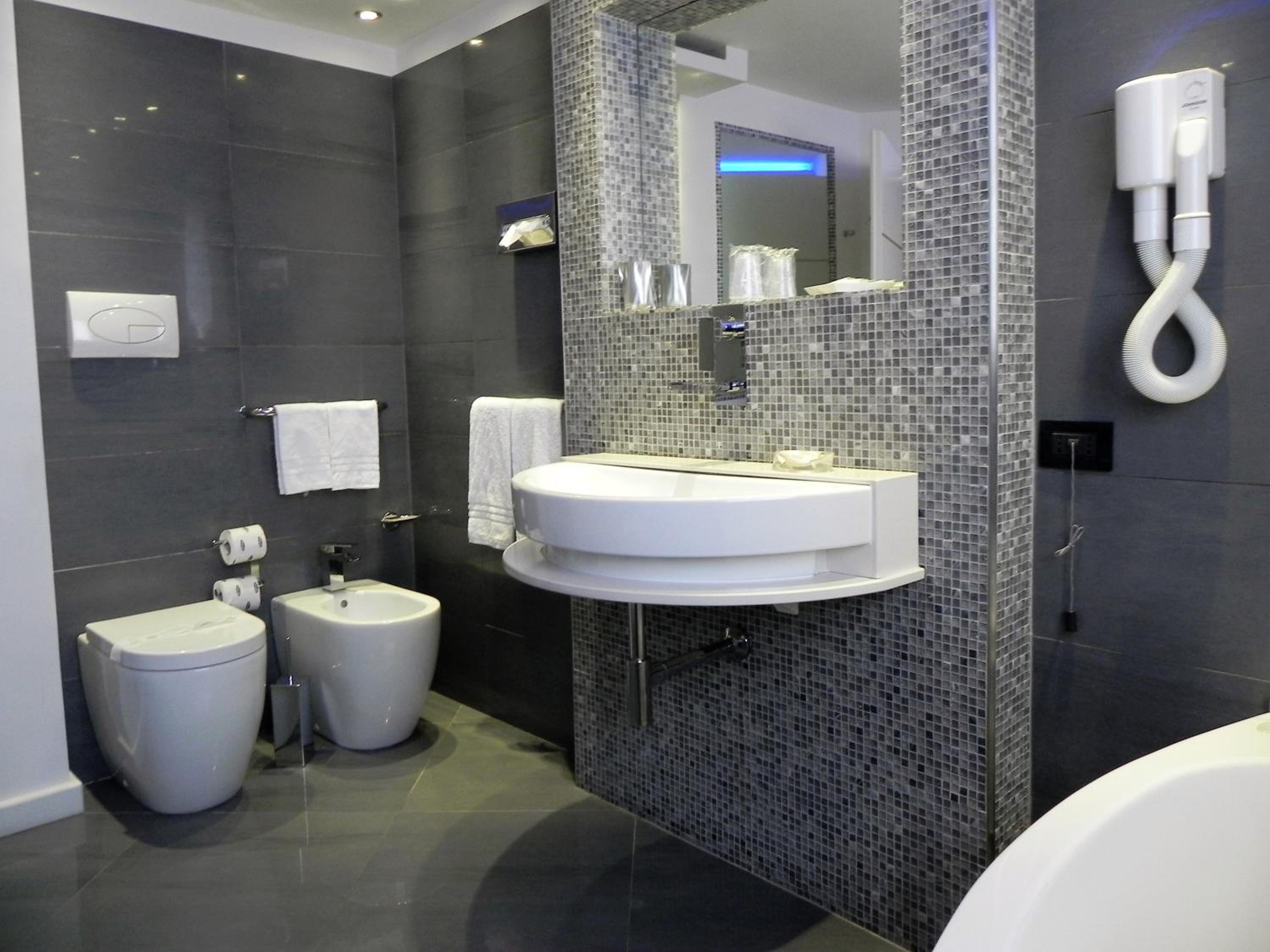 Standard Suite