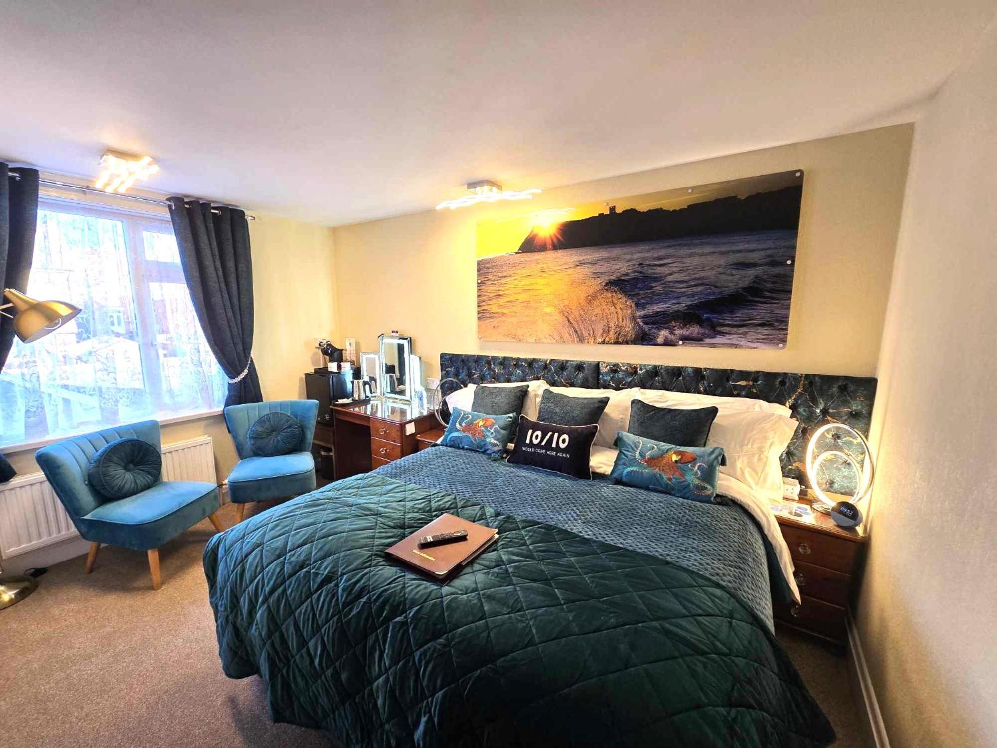 Superior King Room