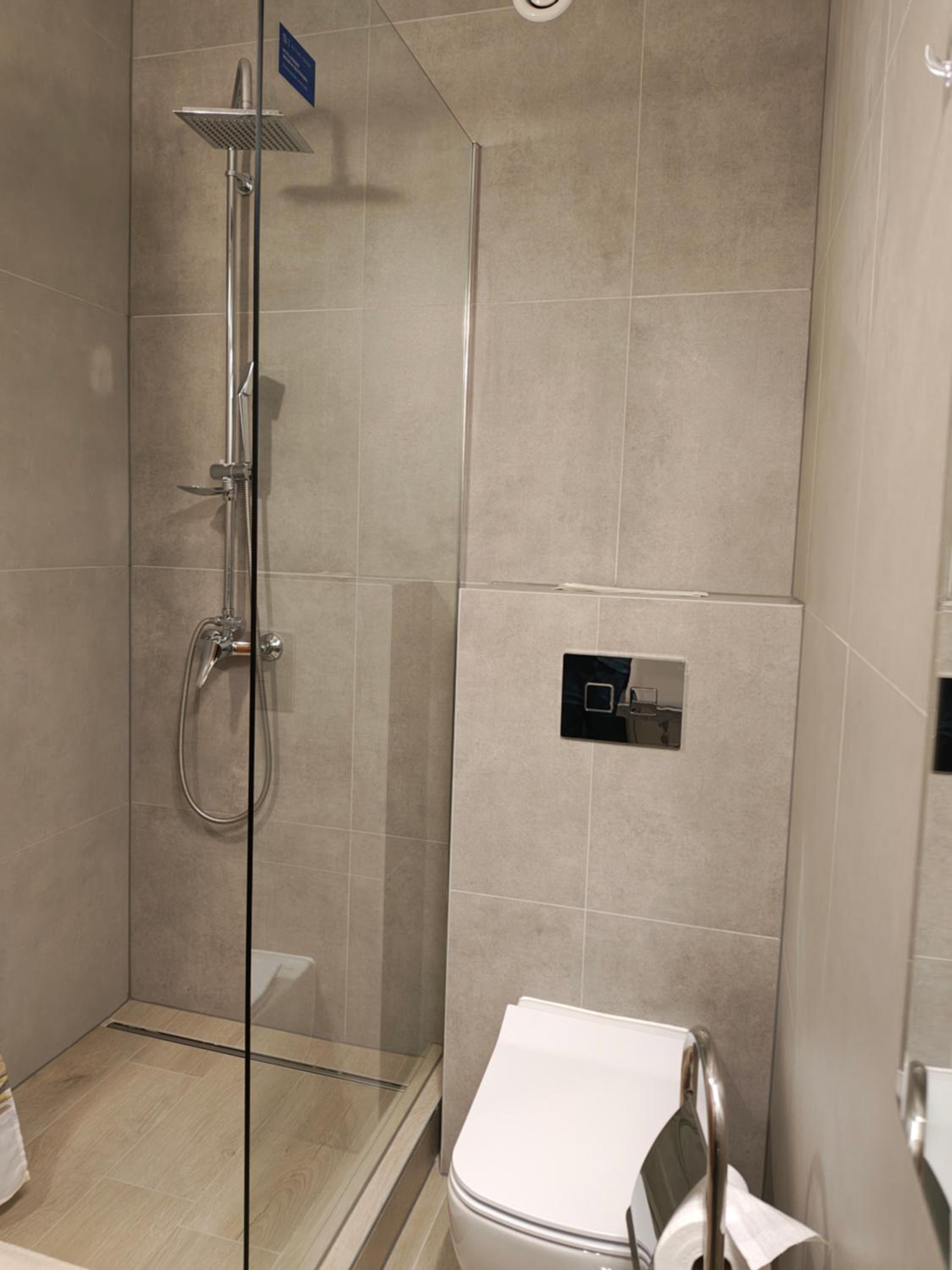 Budget Double or Twin Room photo 3