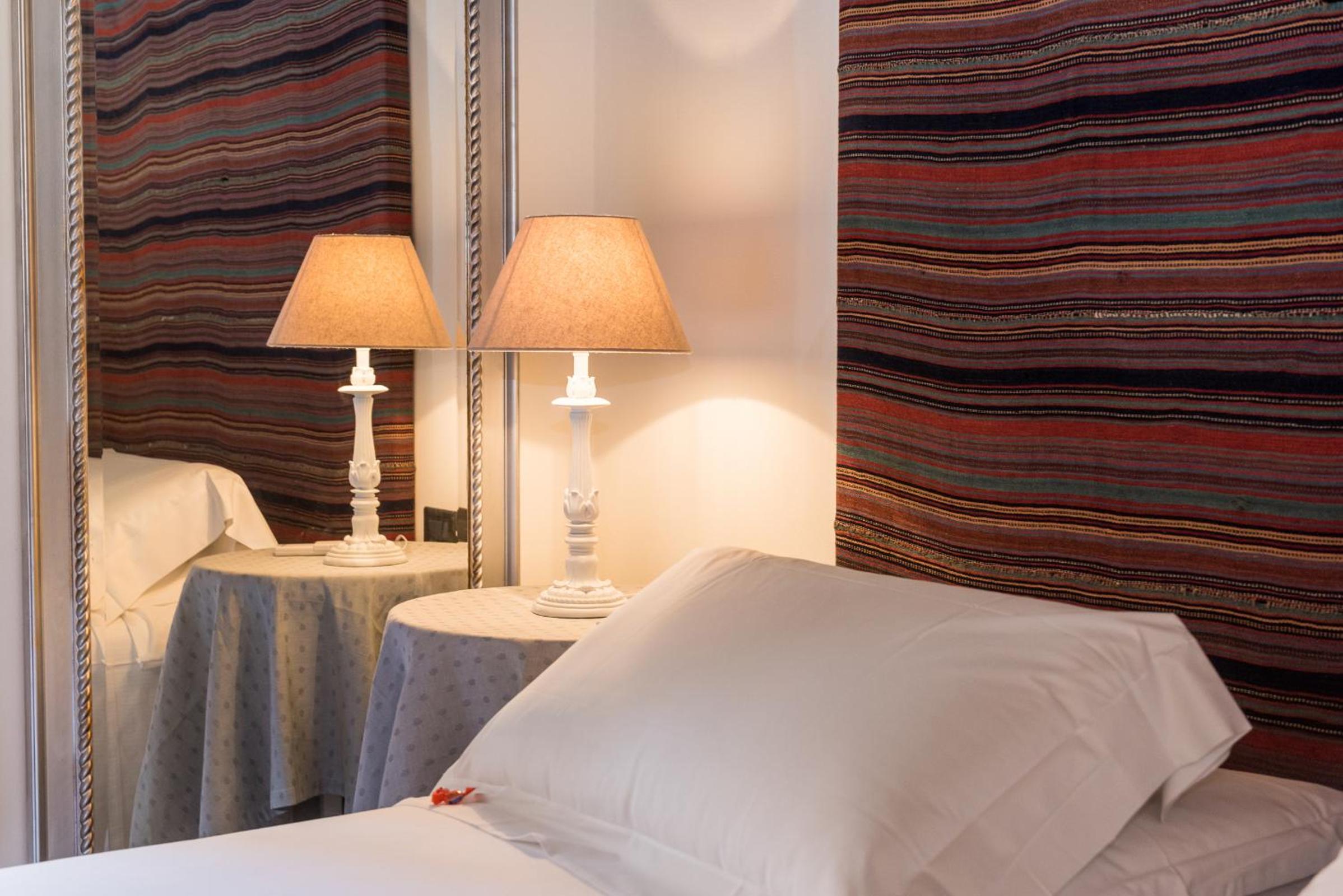 Superior One-Bedroom Apartment