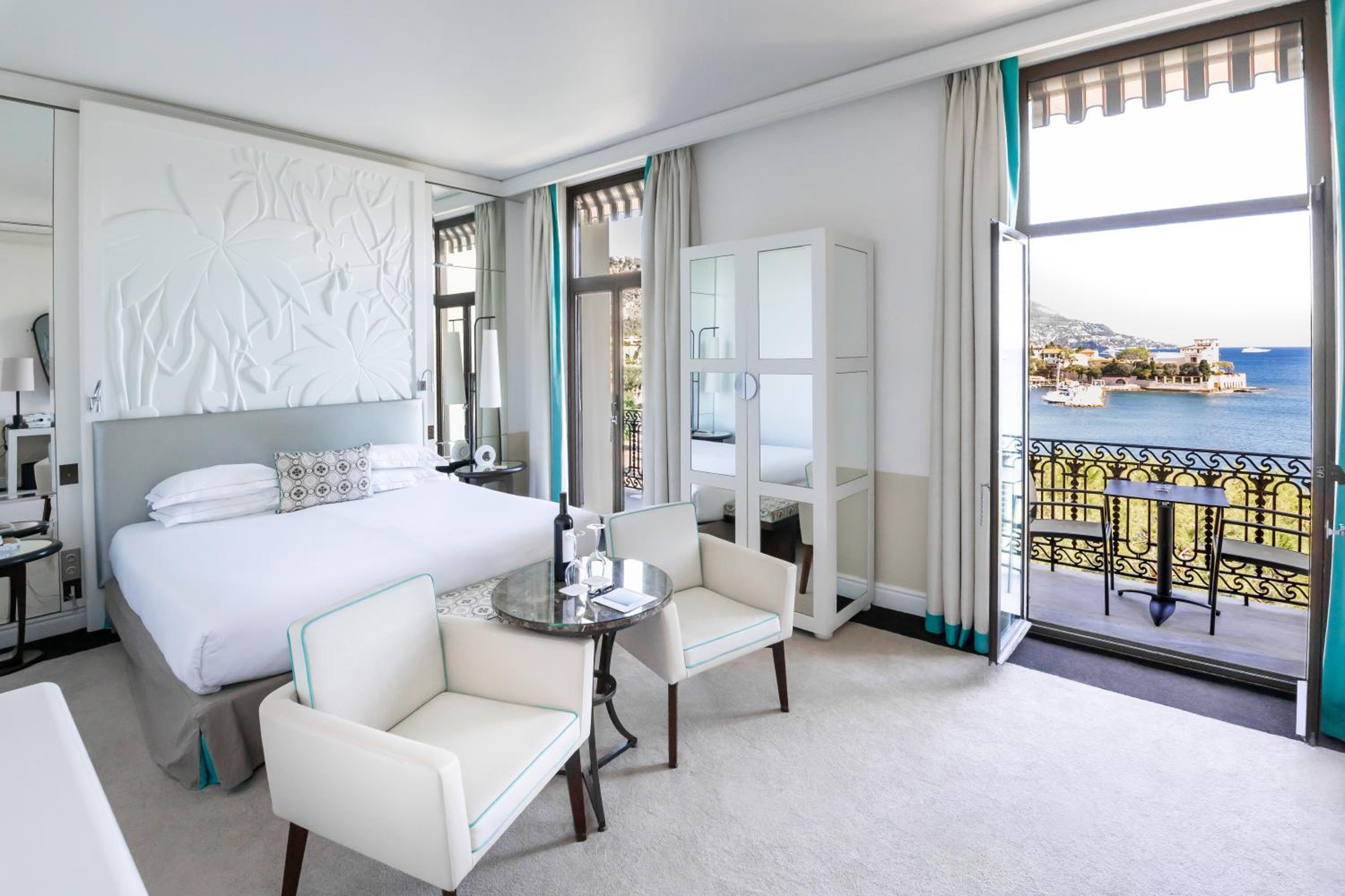 Double Room with Balcony and Sea View