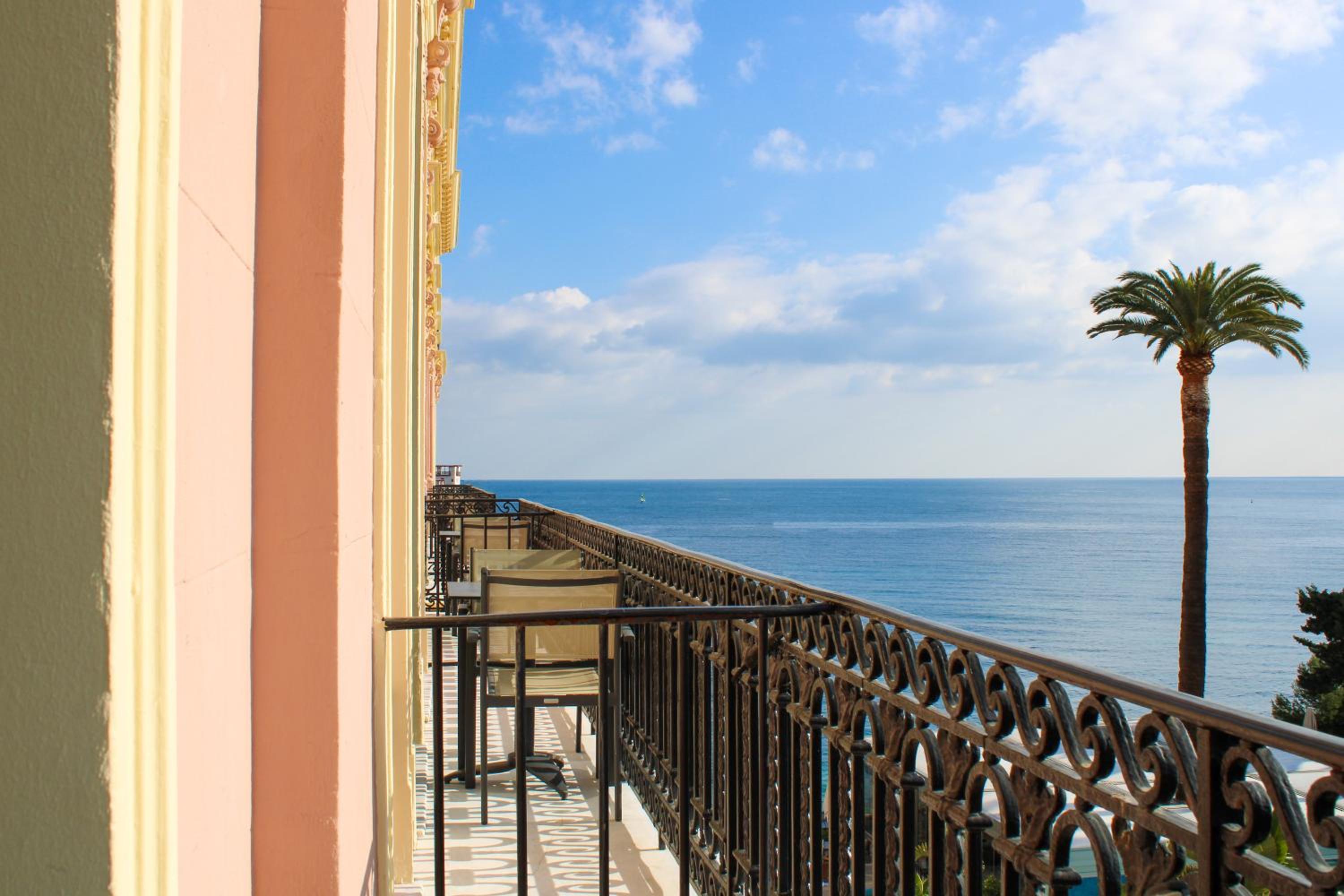 Superior sea and garden view room with balcony