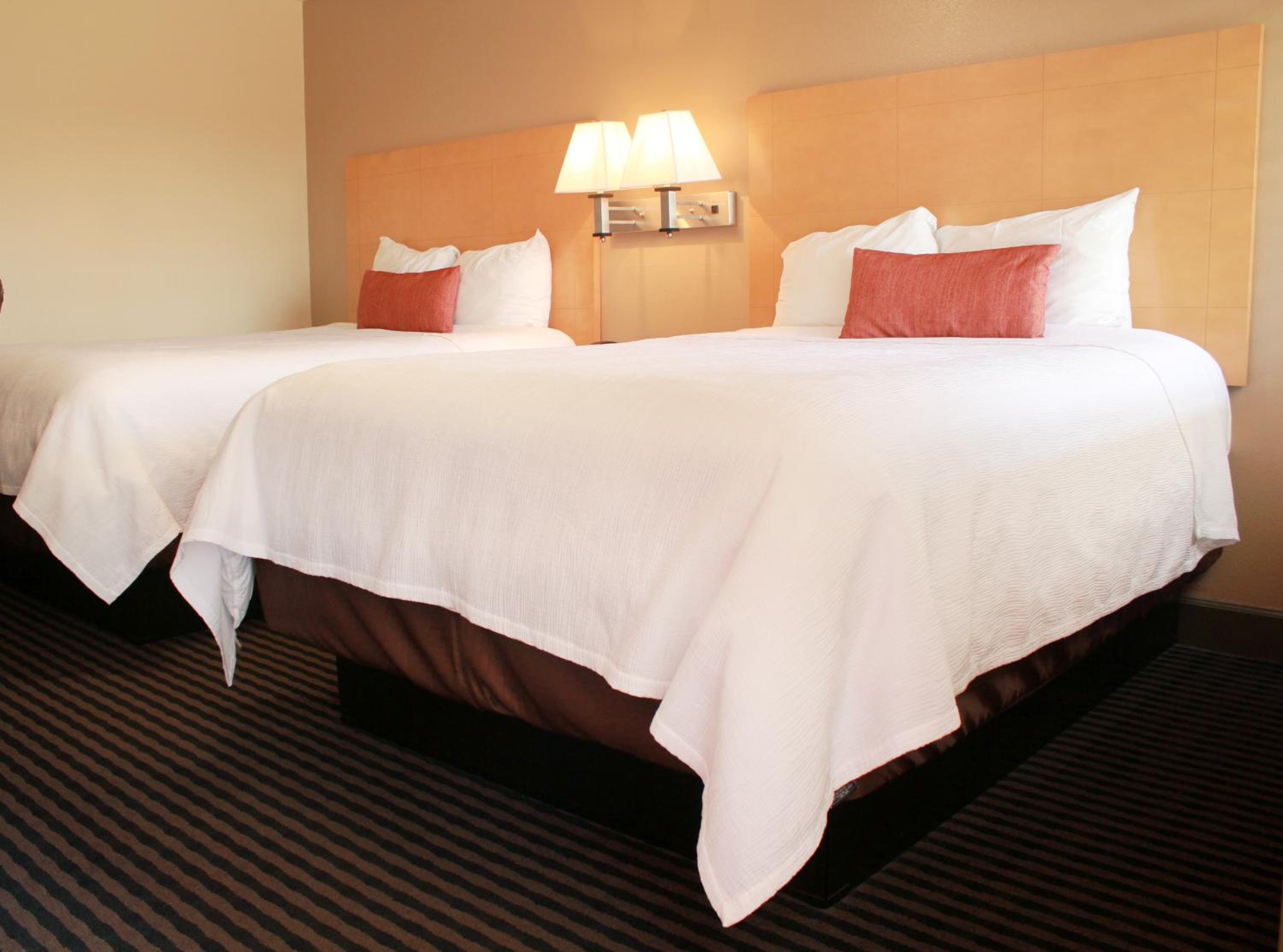 Double Room With Two Double Beds photo 1
