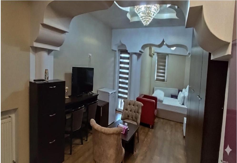 King Room with Balcony photo 1