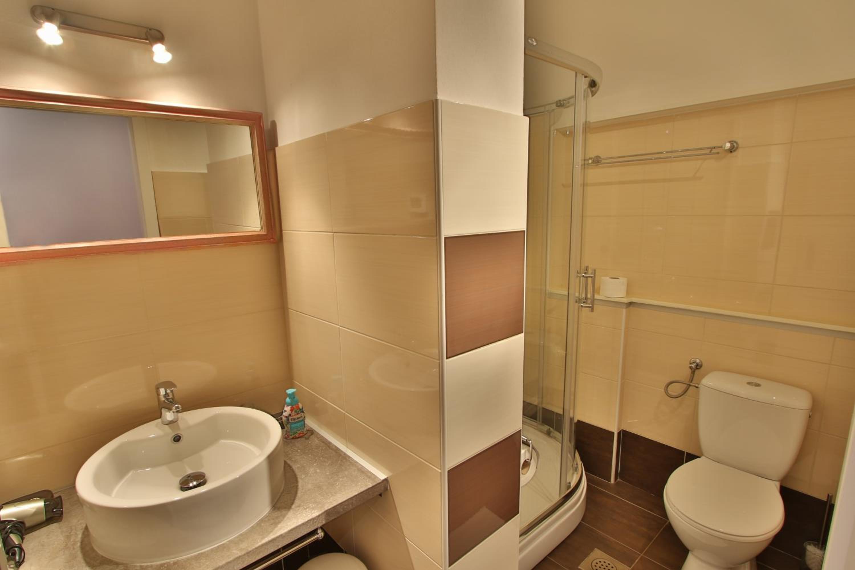 Classic Double Room with Balcony and Garden view photo 2