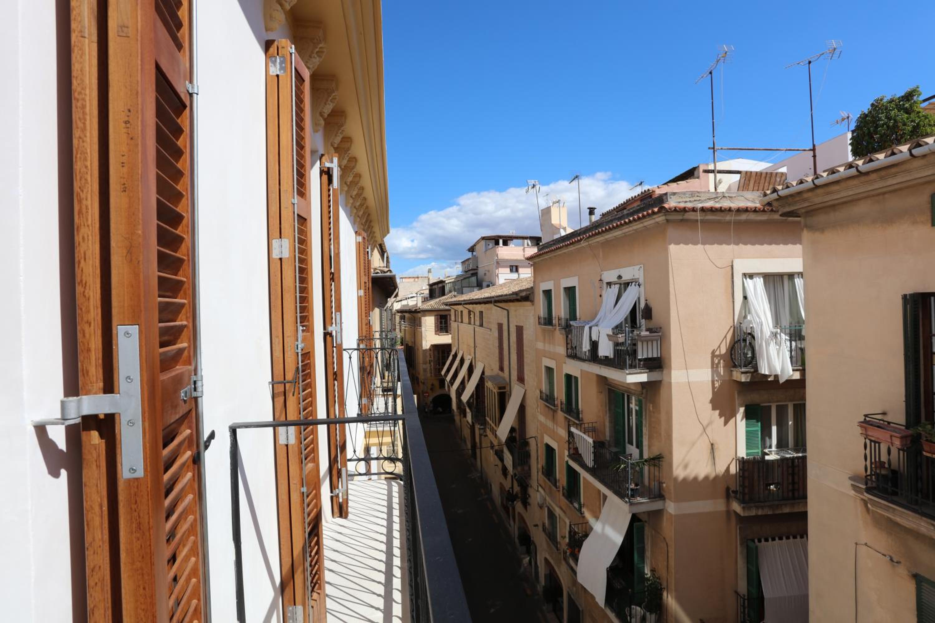 Junior Suite with Balcony photo 2