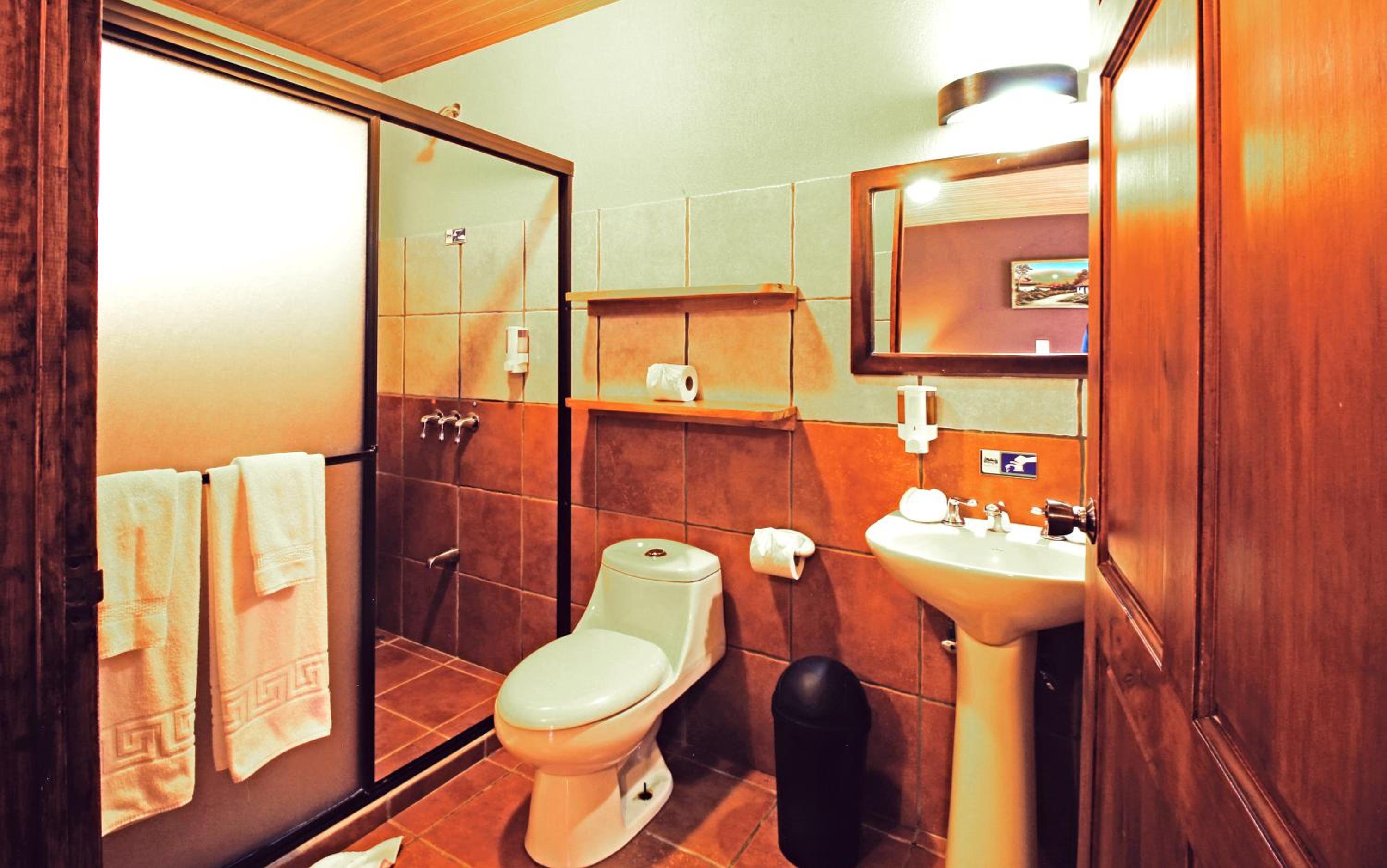 Superior Room - 2 Queen Beds  - Photo 6