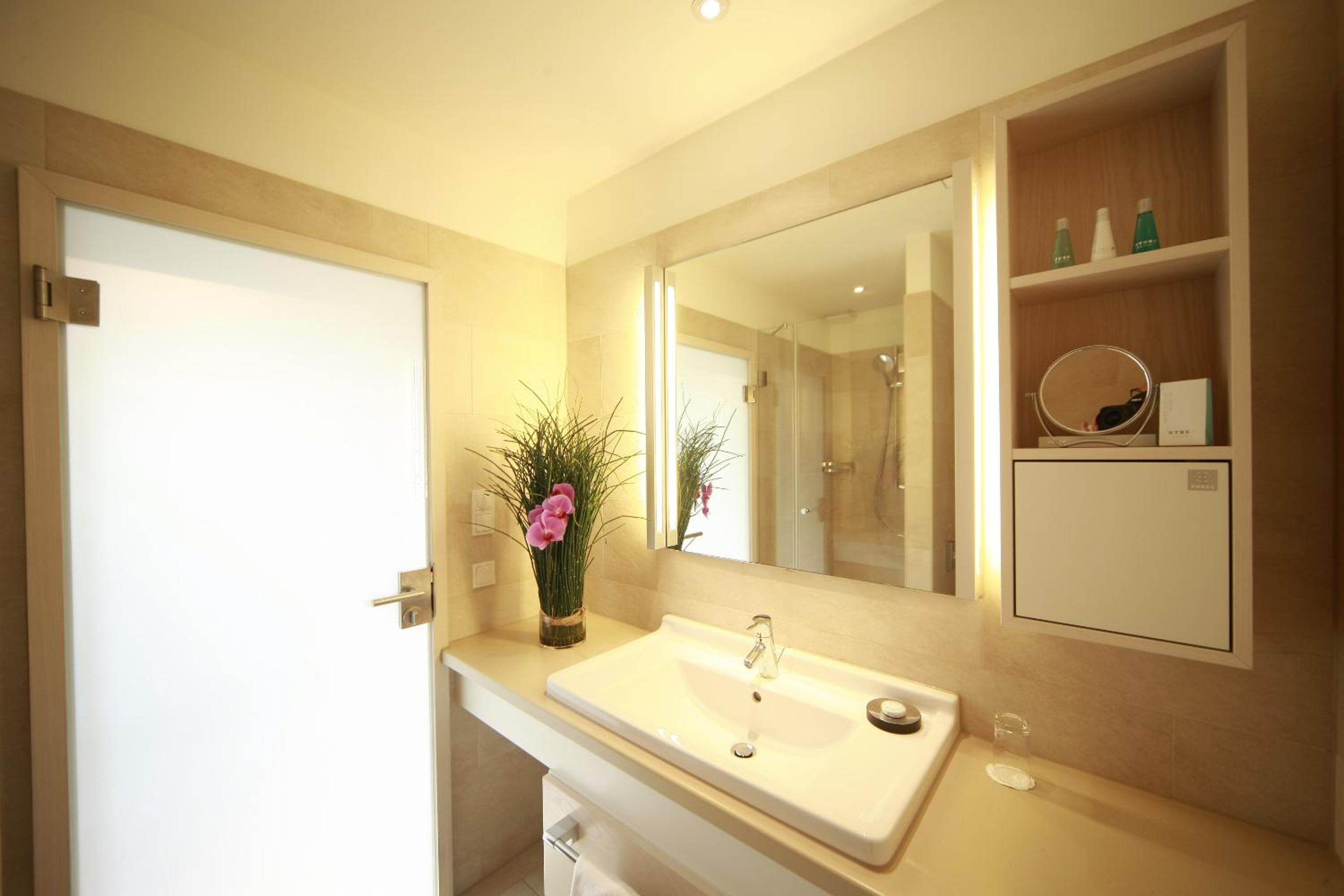 Small Double Room photo 2