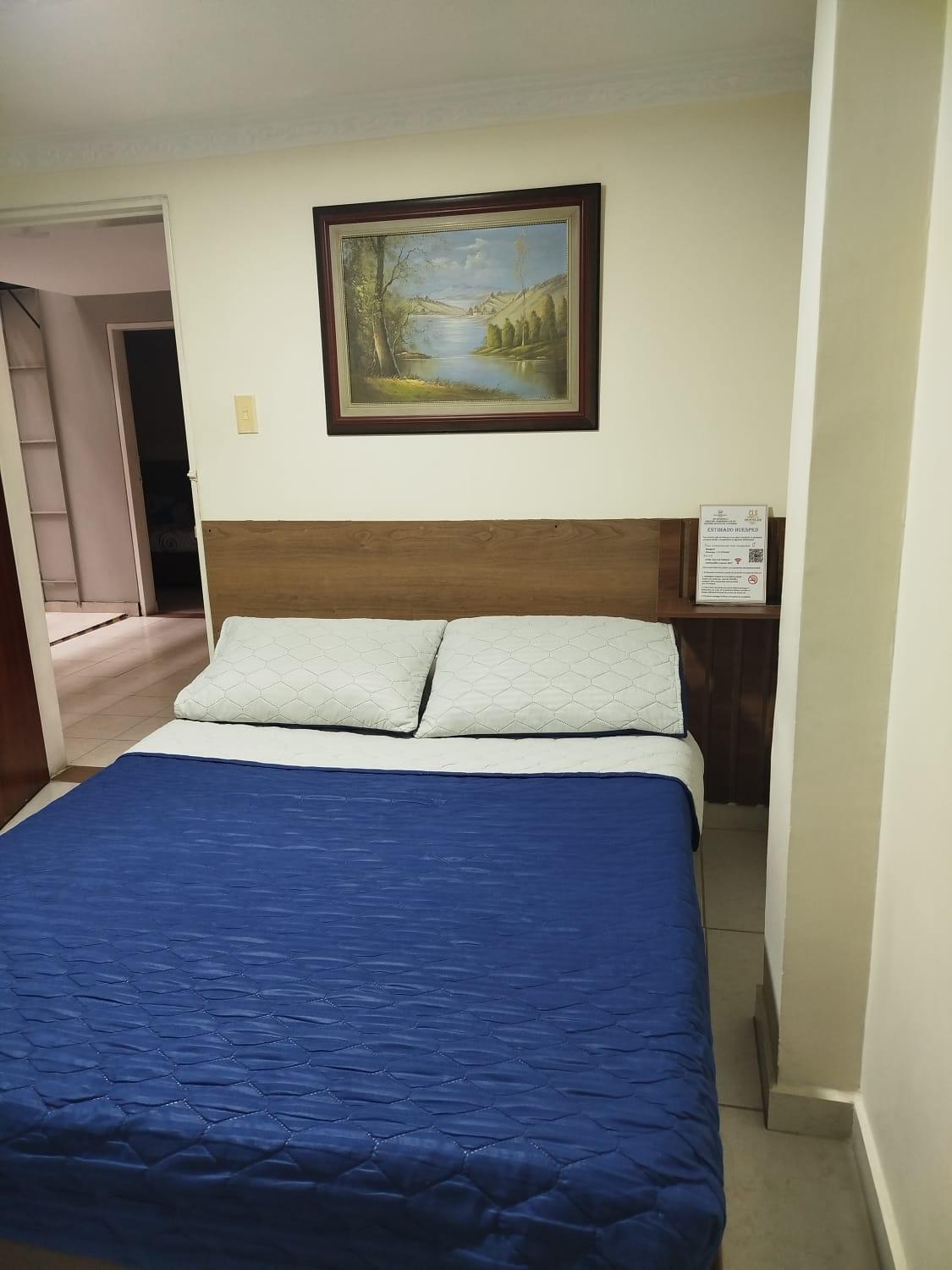 Budget Double Room photo 2