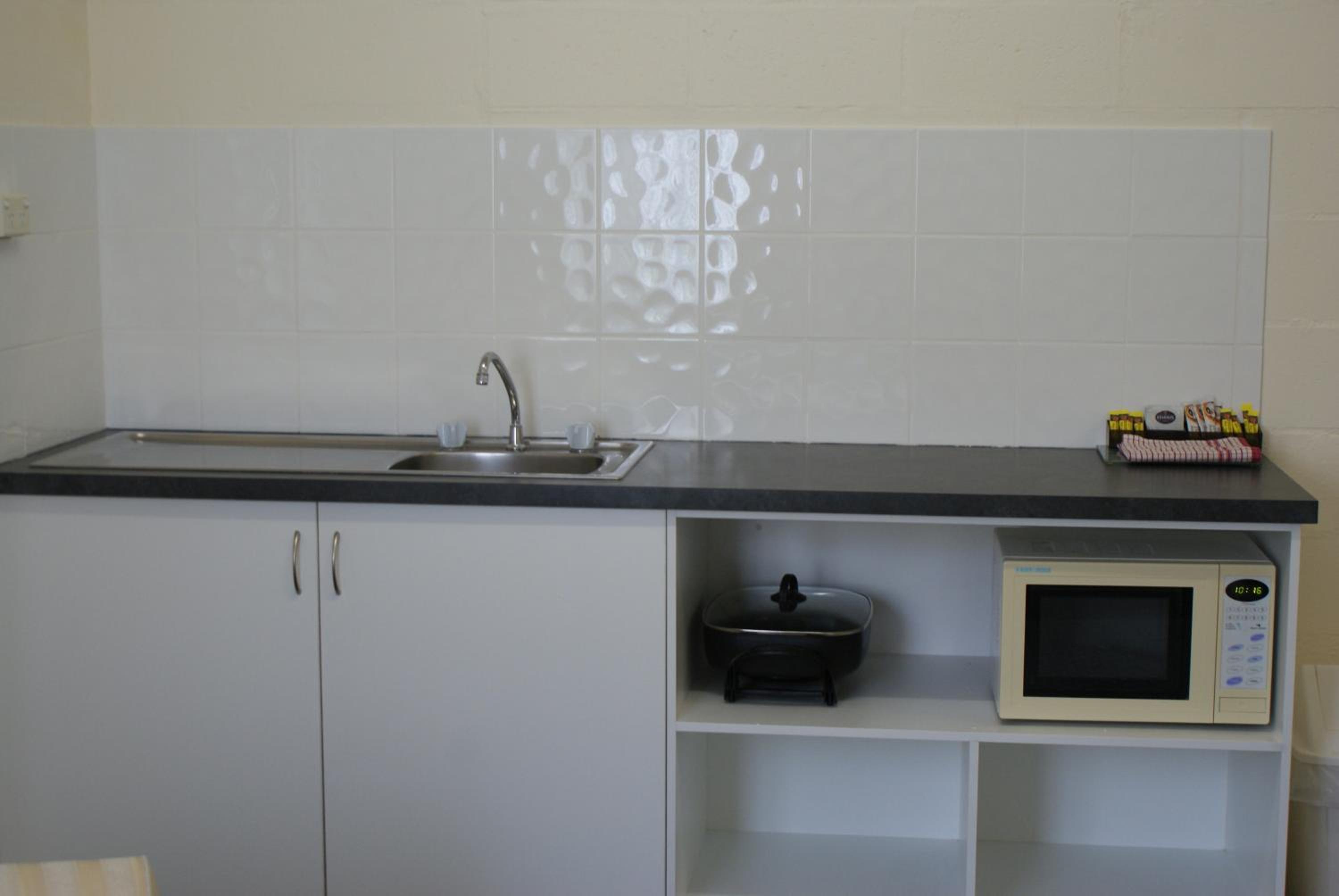 Studio Apartment photo 2
